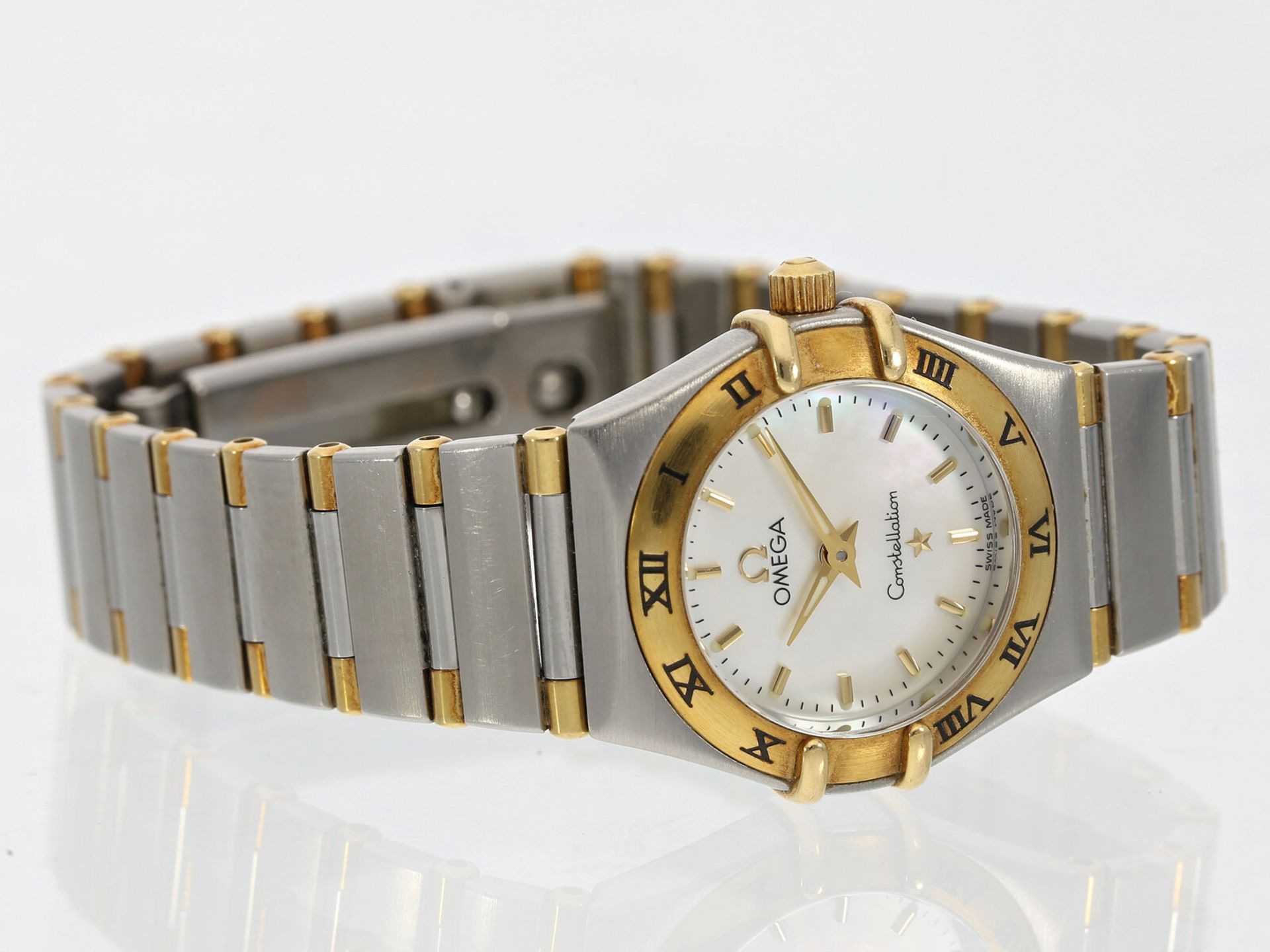 Feine und hochwertige vintage Damen-Armbanduhr, Omega Constellation in Stahl/Gold - Bild 2 aus 4