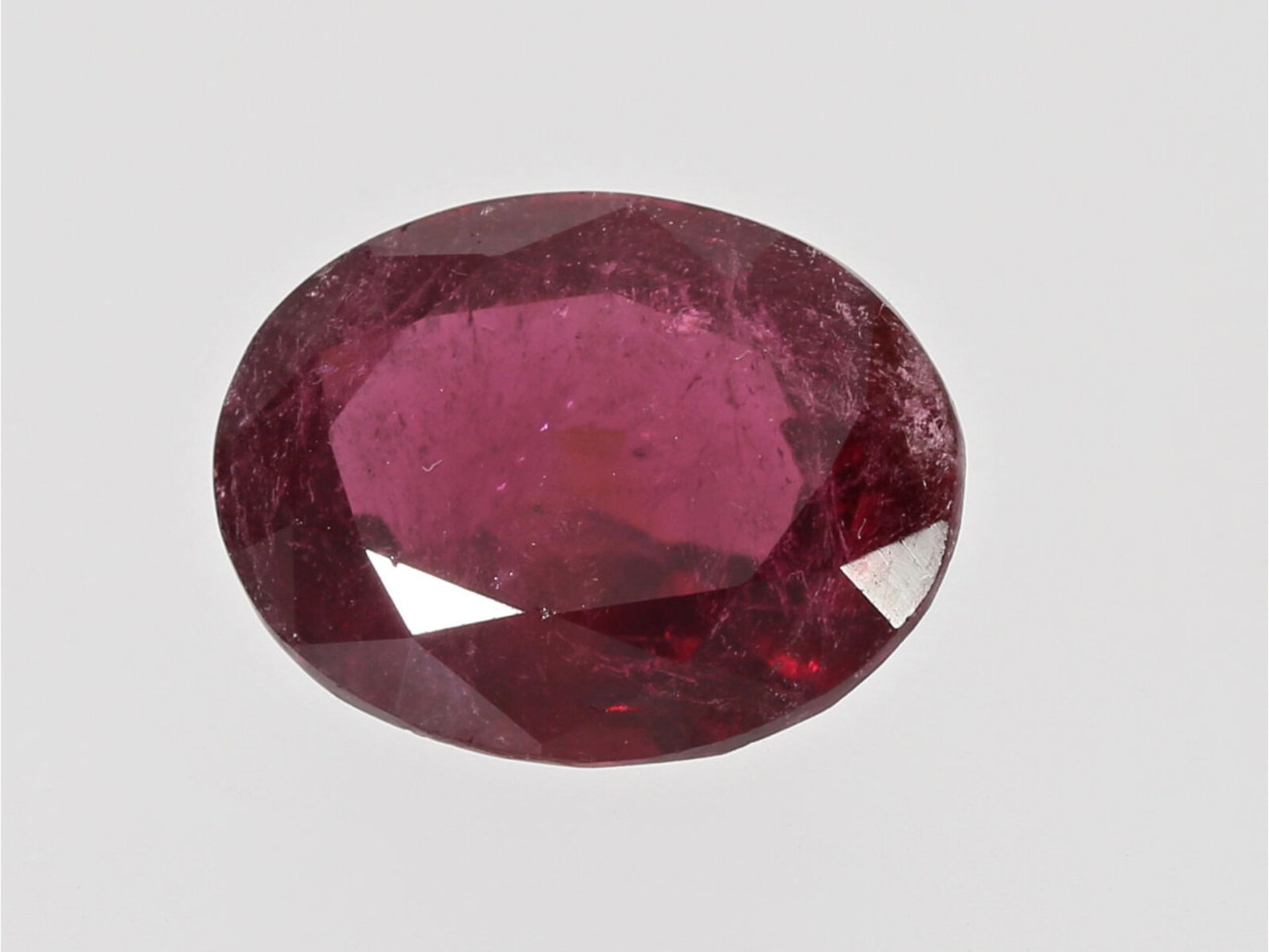 Rubellit: sehr schöner Rubellit - roter Turmalin - von ca. 5,89ct