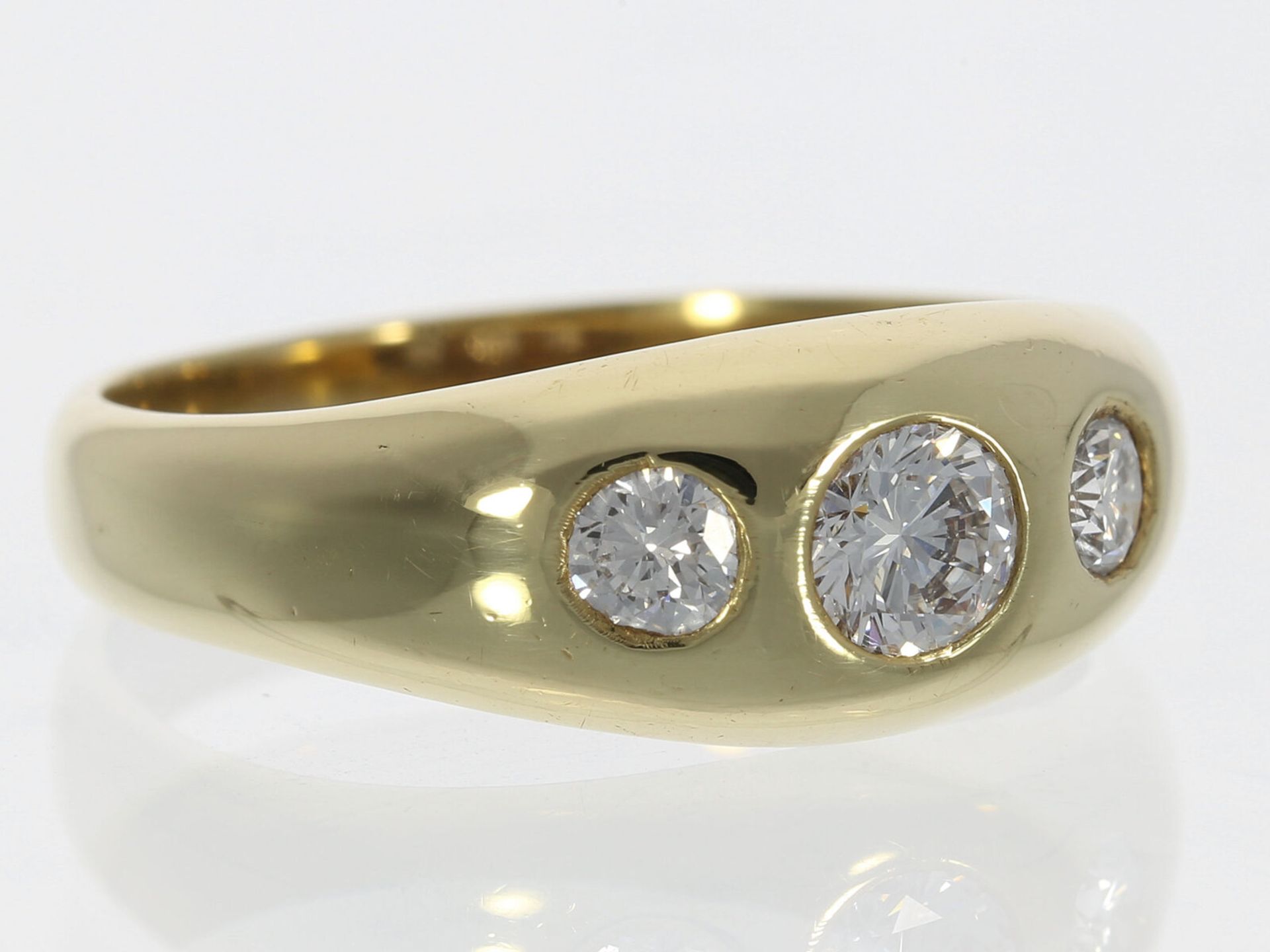 Hochwertiger goldener vintage Bandring mit Brillantbesatz, ca. 0,79ct Brillanten - Image 2 of 2