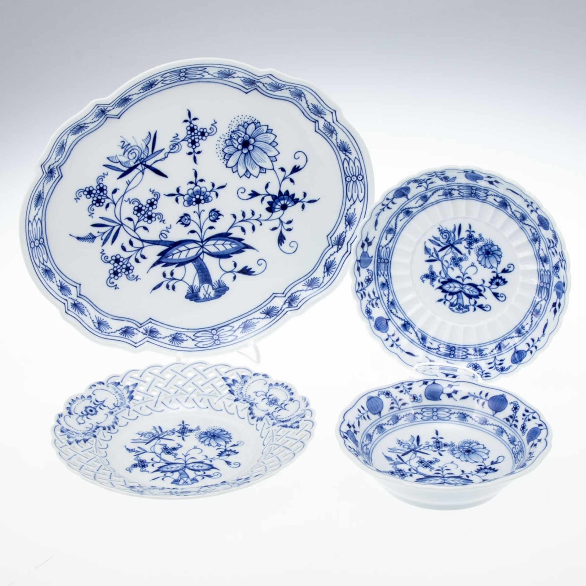 4 Teile Zwiebelmuster. Meissen 1988-1999.