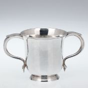 Seltener Henkelbecher sog. Porringer