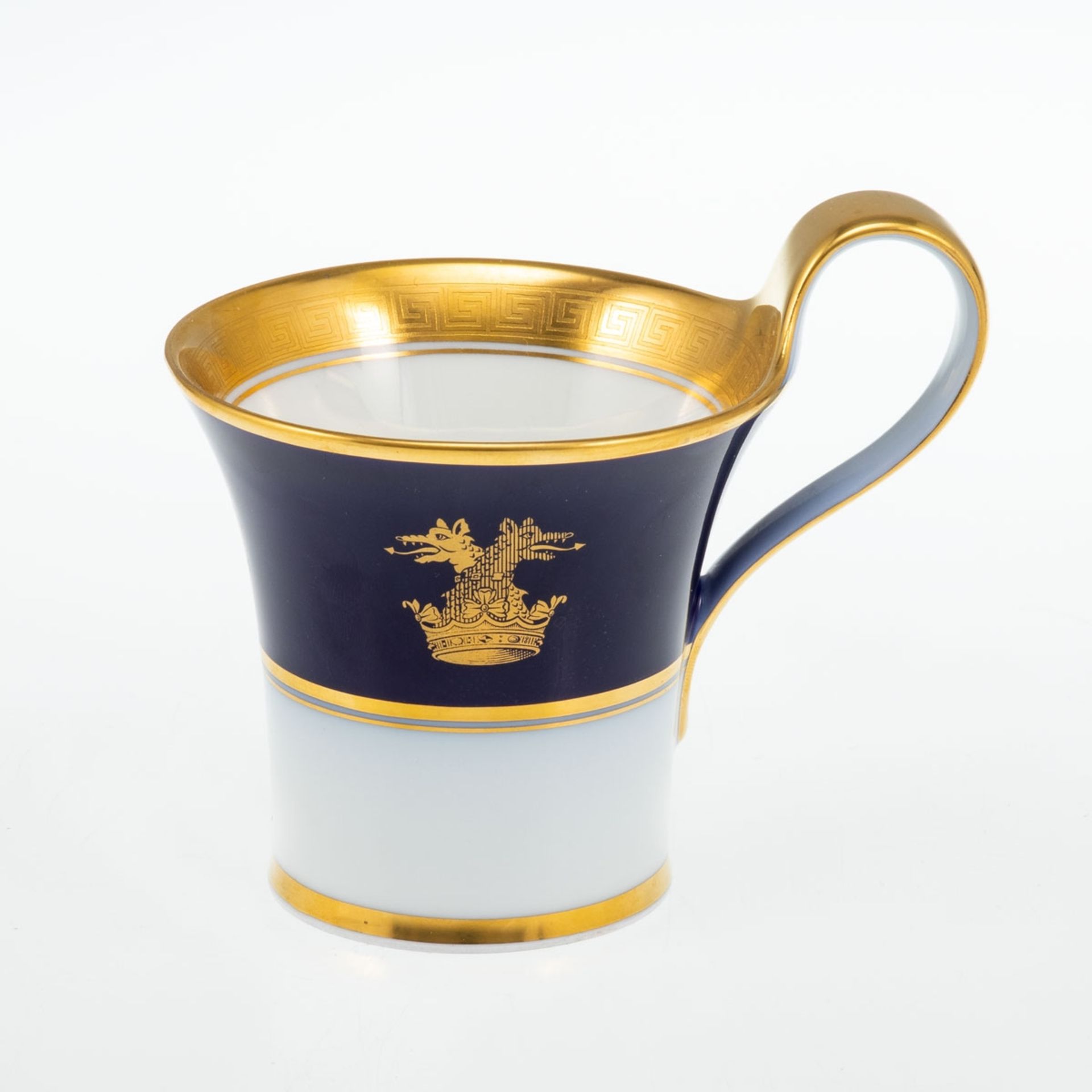 Kaffeeobertasse mit Wappen: 2 Wolfen in einer Krone. Fürstenberg nach 1990