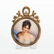 Runde Bildplatte / Porzellan Miniatur Madame Récamier. Um 1900