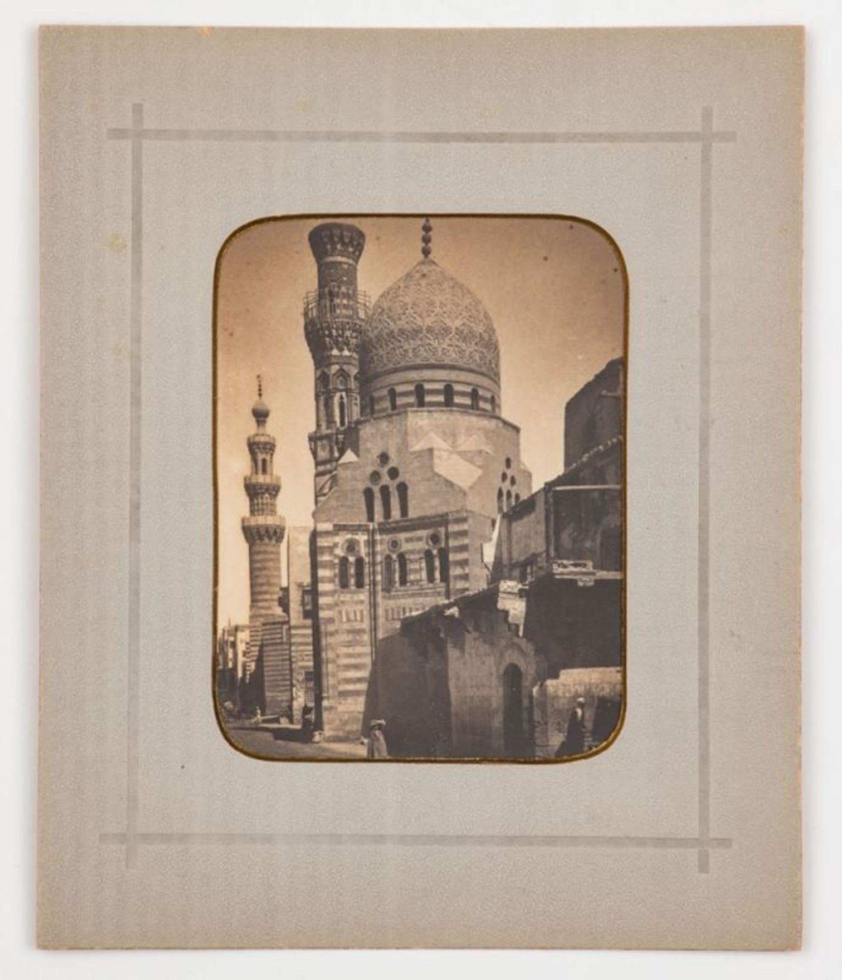 Fotografien zweier Moscheen. Kairo, wohl um 1885 - Image 5 of 5