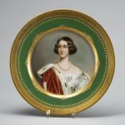Porträtteller Königin Marie von Bayern. Dresdner Kunstabteilung von C. M. Hutschenreuther, Dresden 1