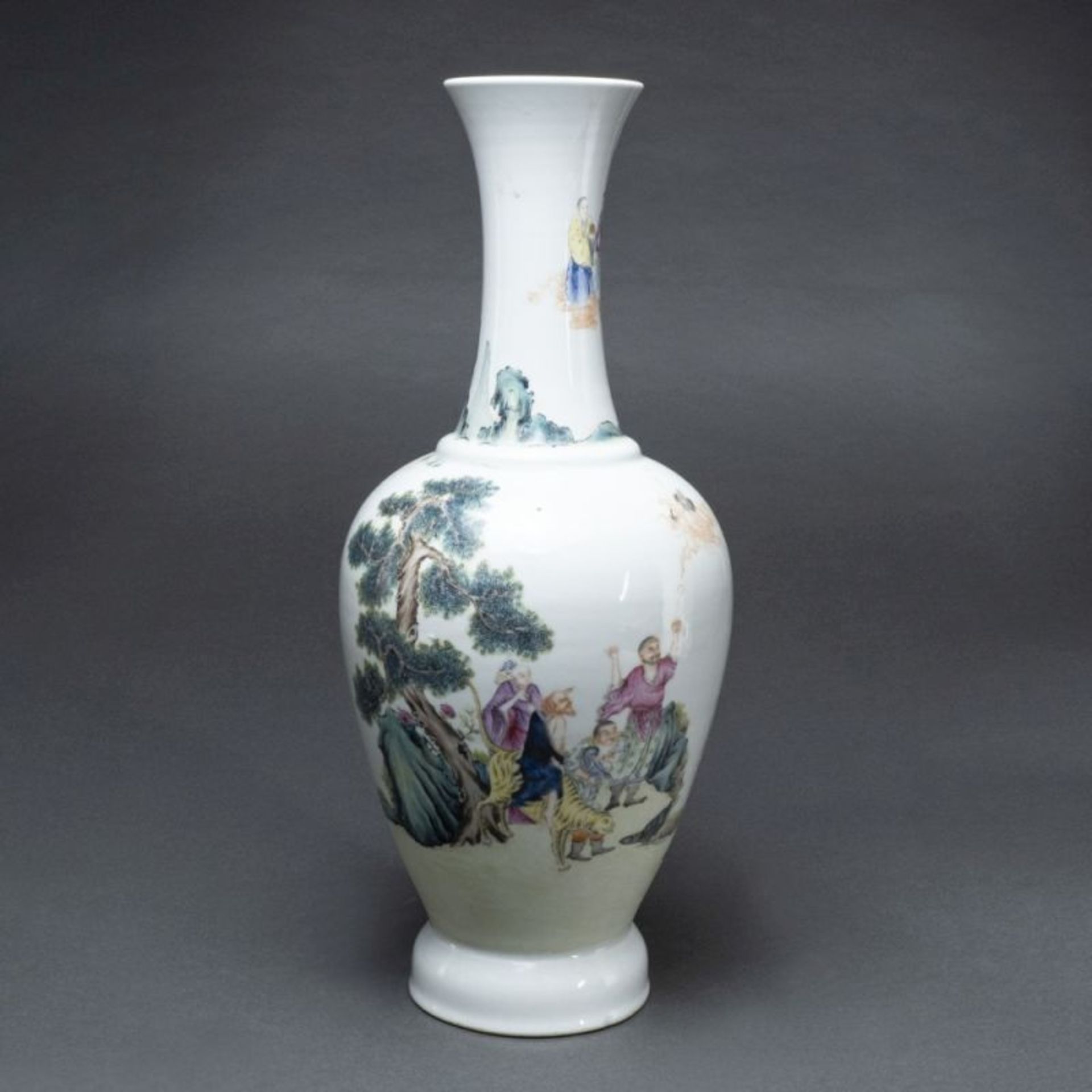 Famille rose-Vase, China, Qing-Dynastie, Ende 19. Jahrhundert