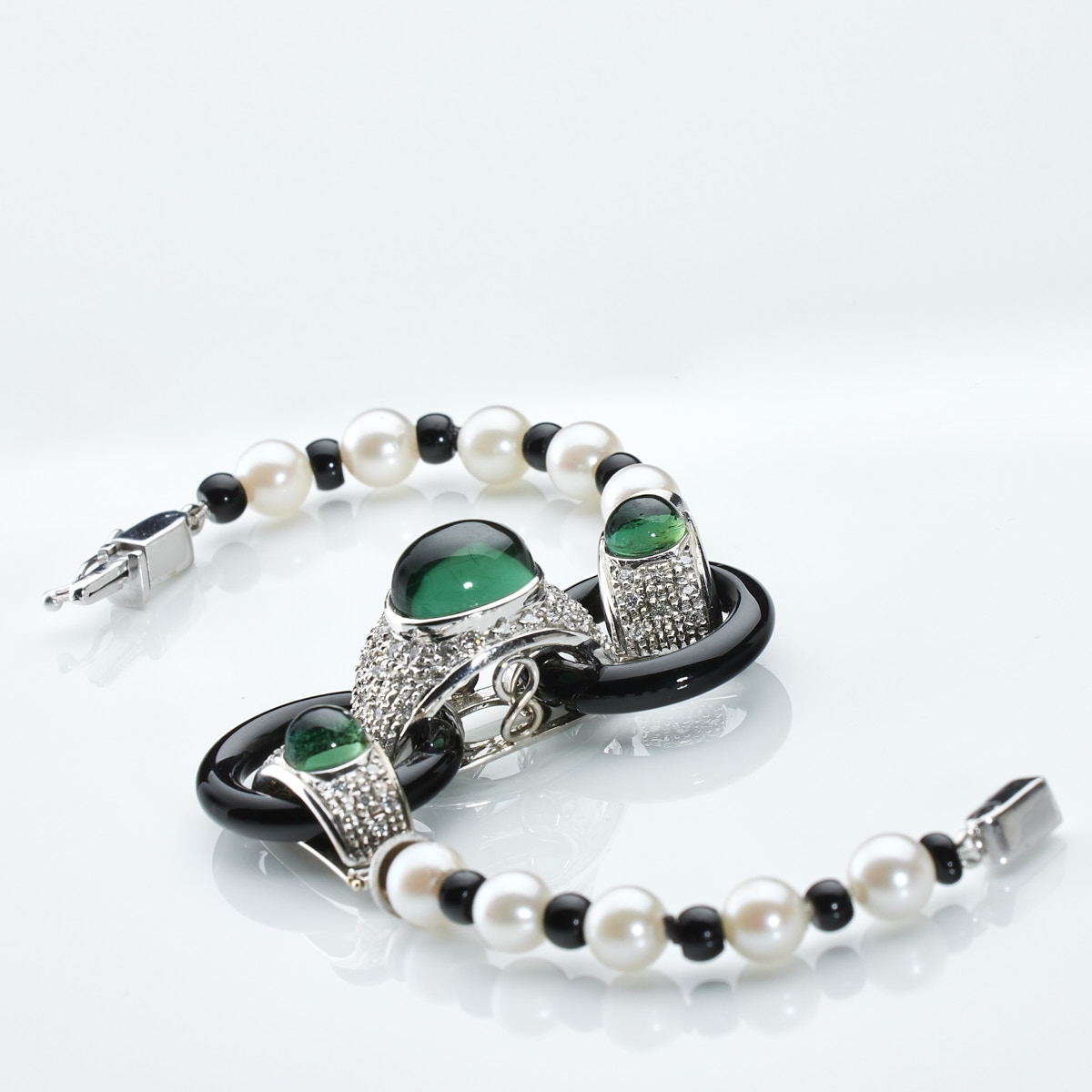 Bezauberndes Turmalin-Armband mit Onyx und Perlen - Image 3 of 3