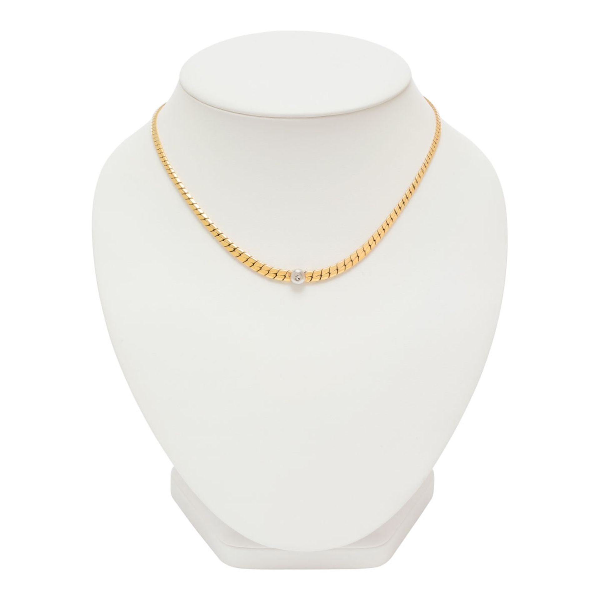 Bicolour gold necklace with solitaire diamond