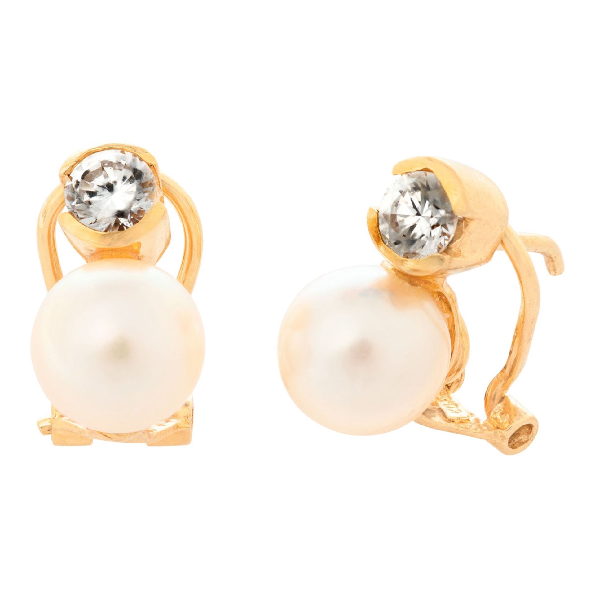 Pair of pearl ear clips with white sapphires