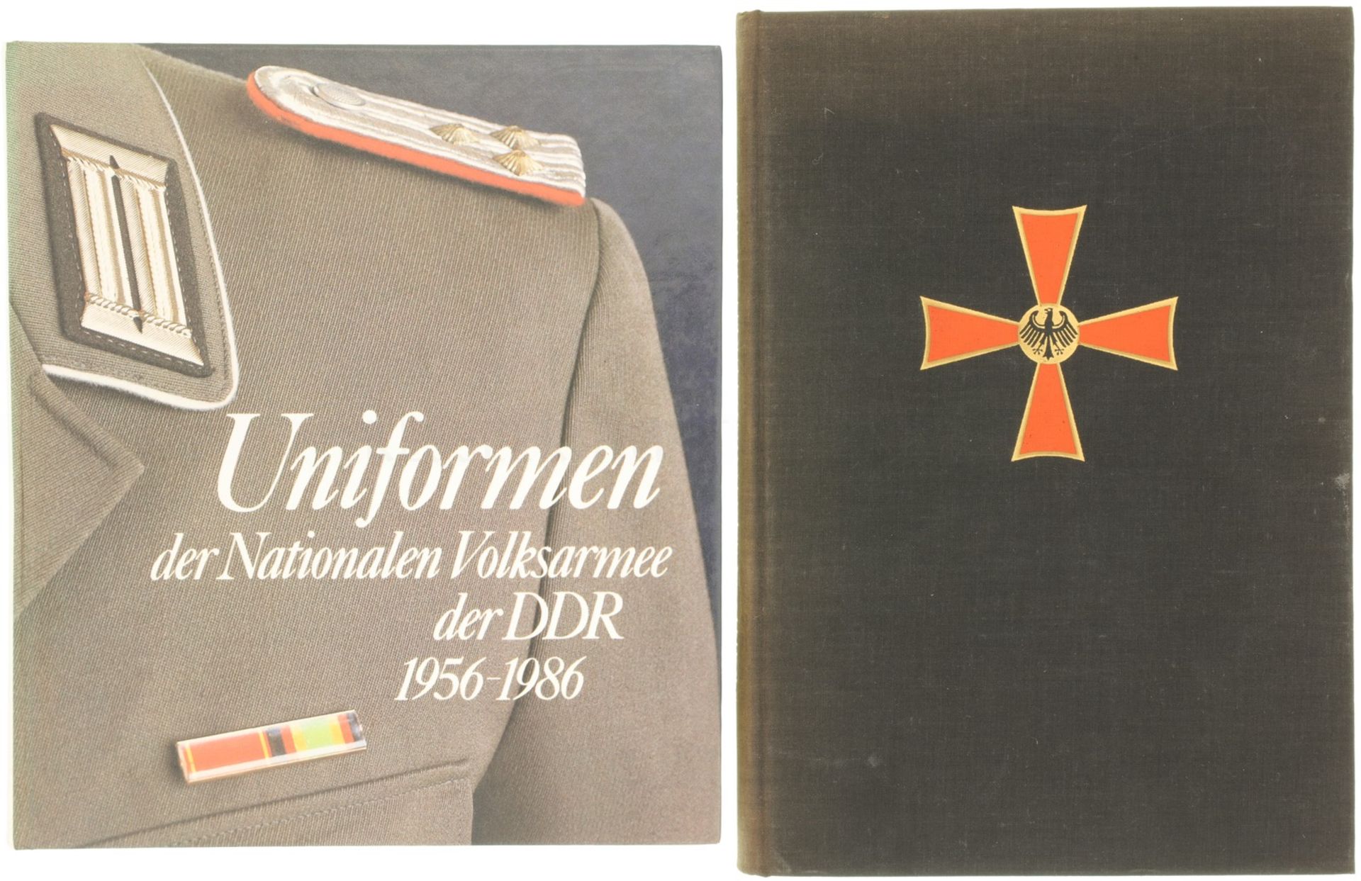 Konvolut, zwei Bücher über deutsche Orden und Uniformen