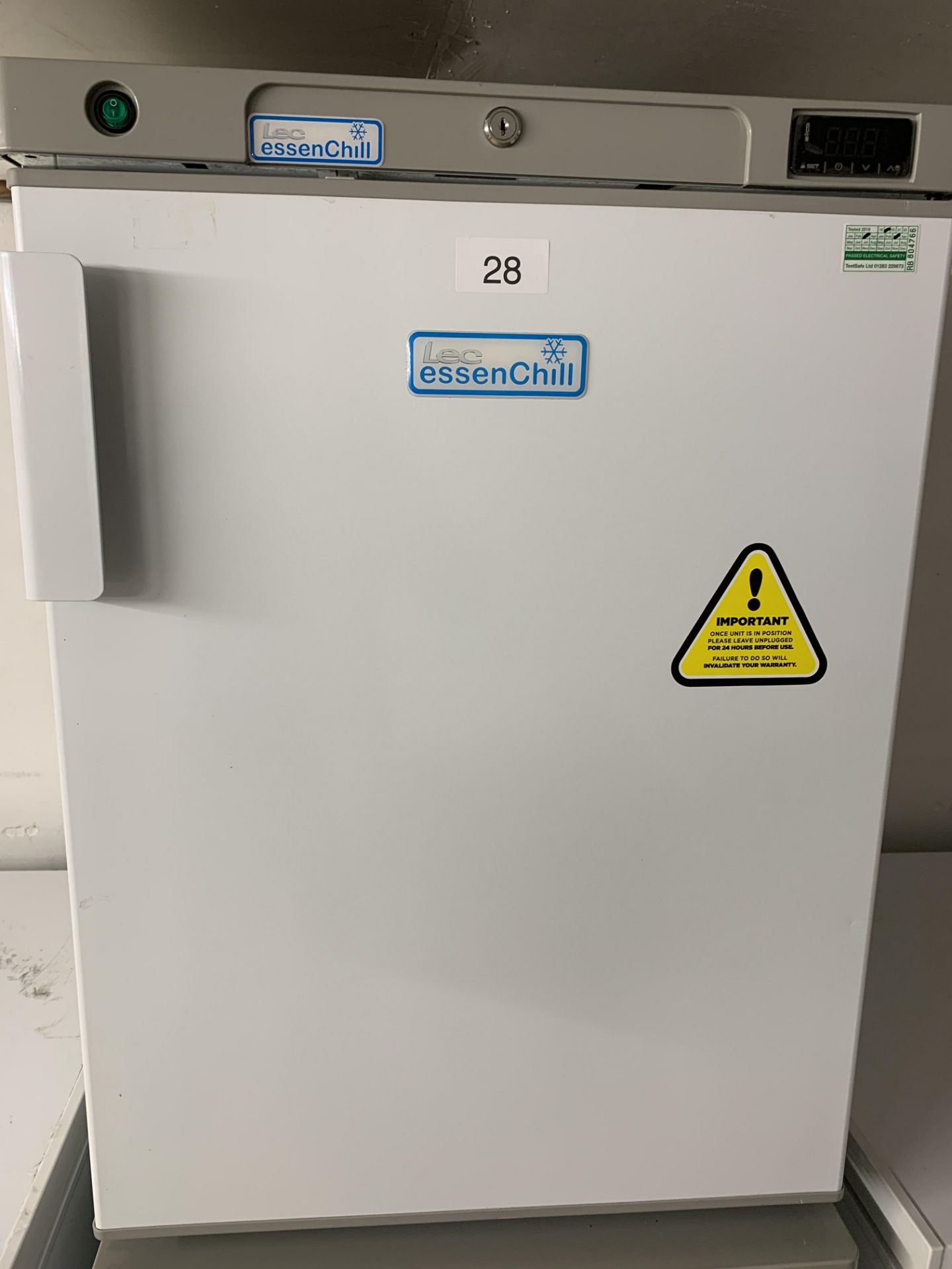 LEC essenChill Model BRS200W under counter fridge