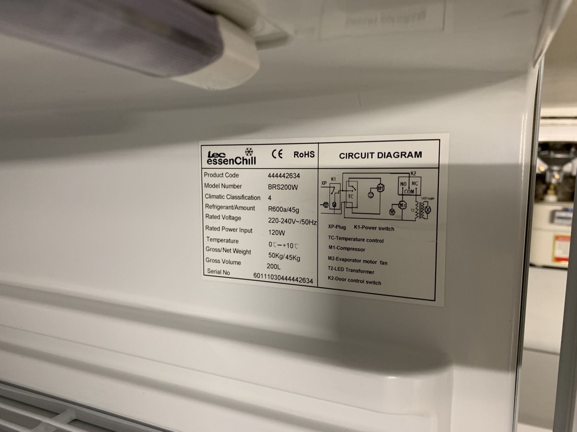 LEC essenChill Model BRS200W under counter fridge - Image 3 of 3