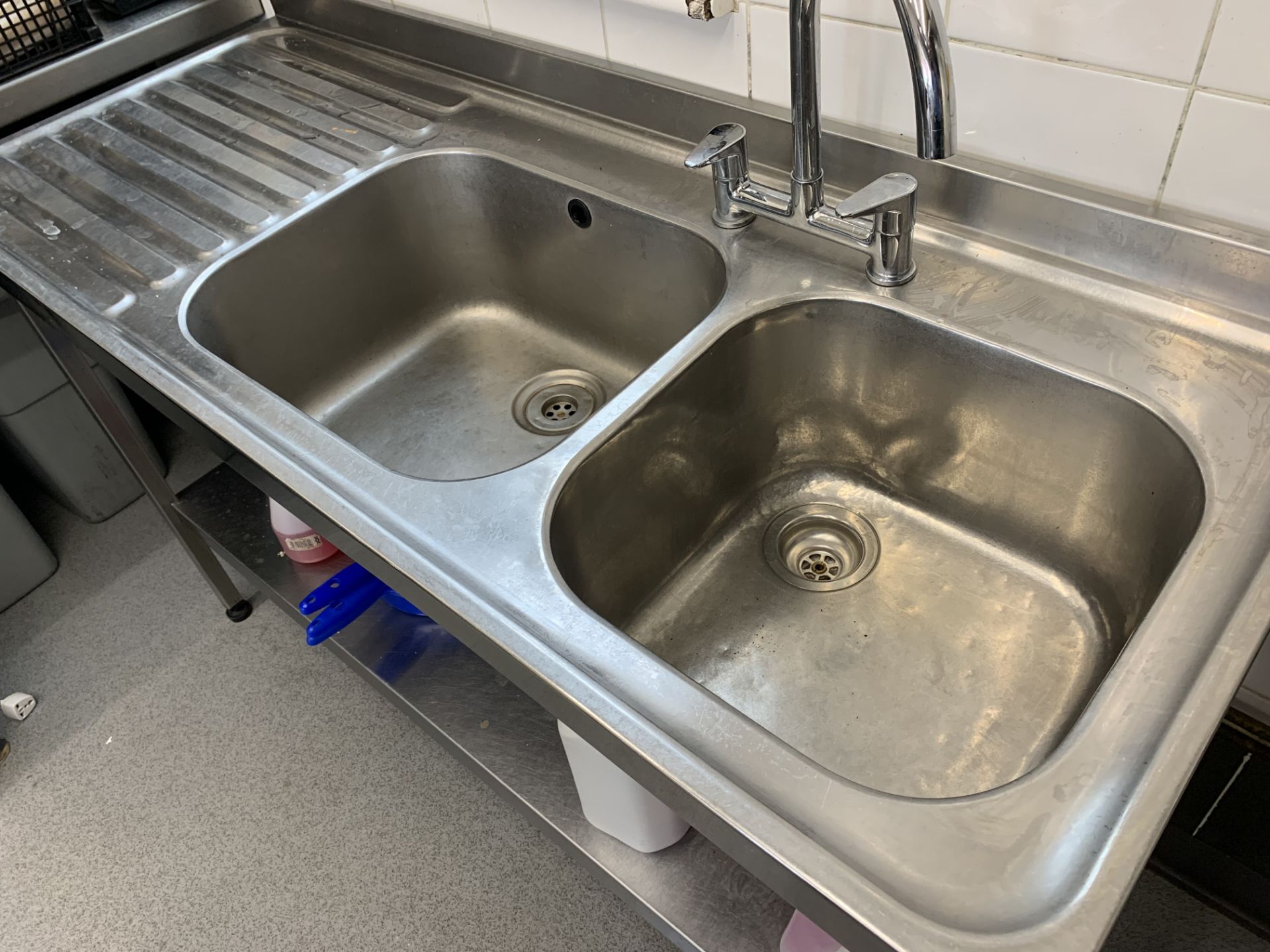 Sissons Double Basin Single Drainer Sink 150cm L x 60cm D - Image 2 of 2