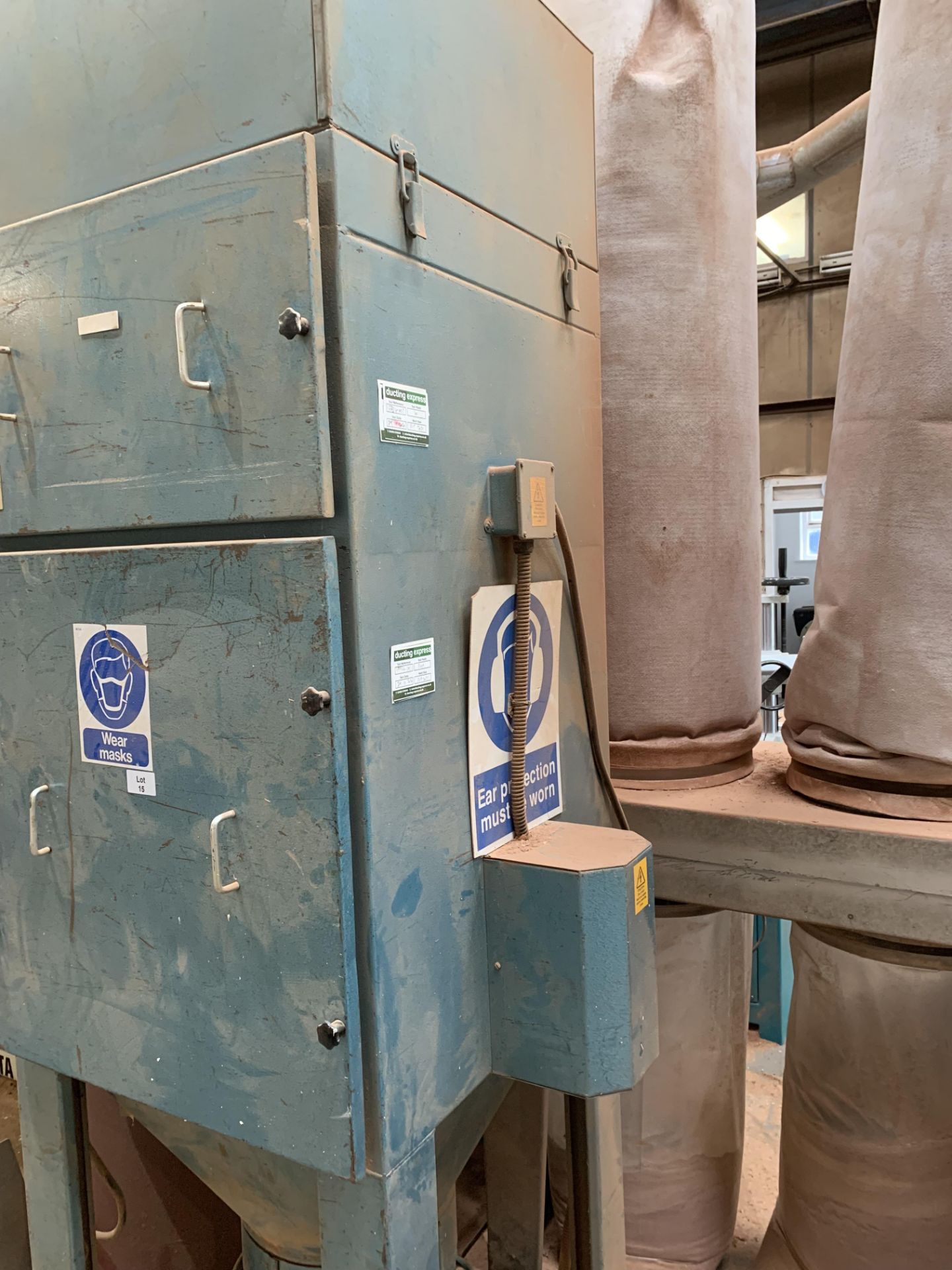 P & J Dust Extraction Unit - Image 2 of 3