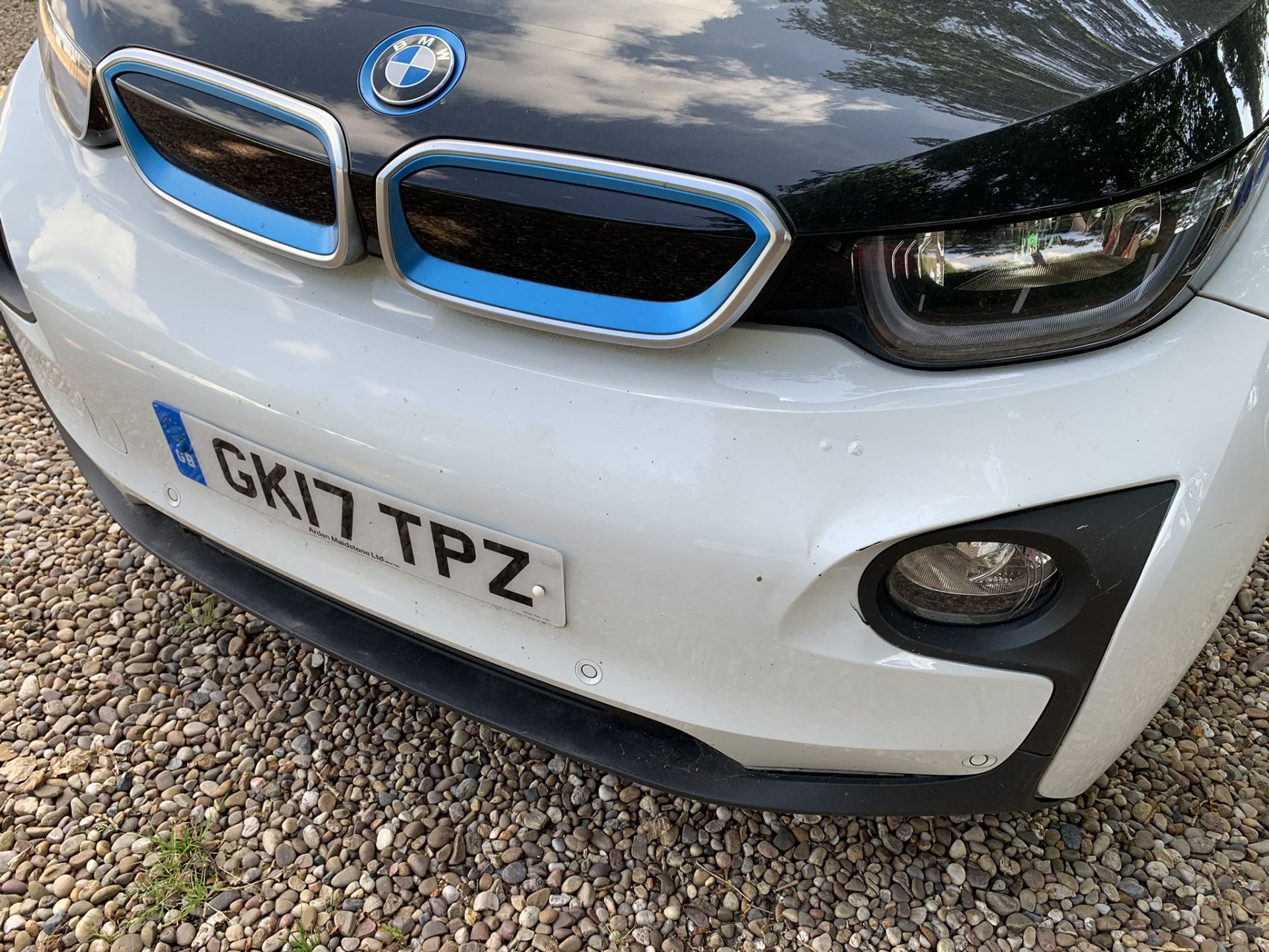 GK17 TPZ BMW i3 Range Extender 647cc hybrid elec - Image 3 of 17