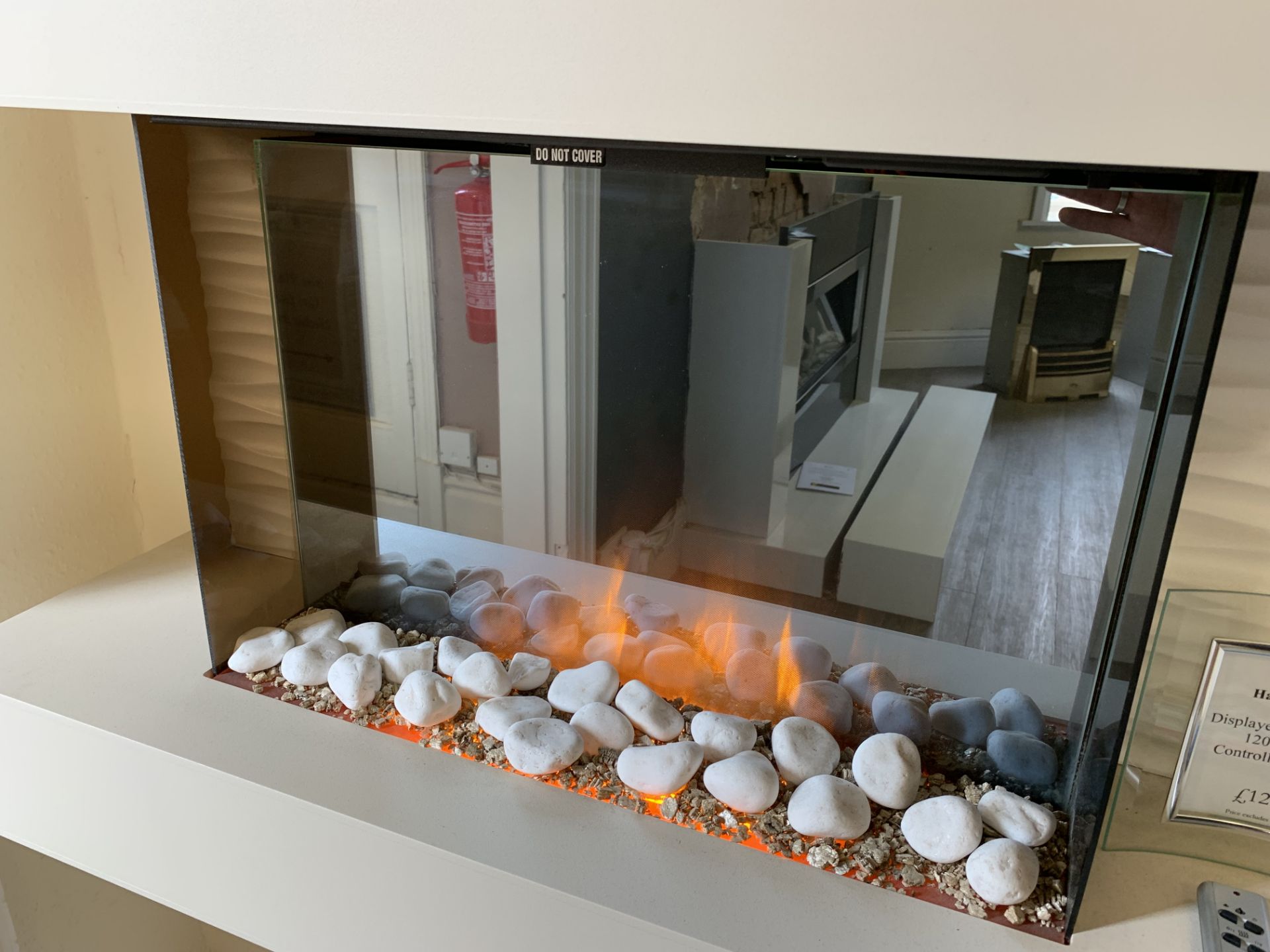 Luma hang on wall electric fire 1.5 kw, 900 mm - Image 2 of 4