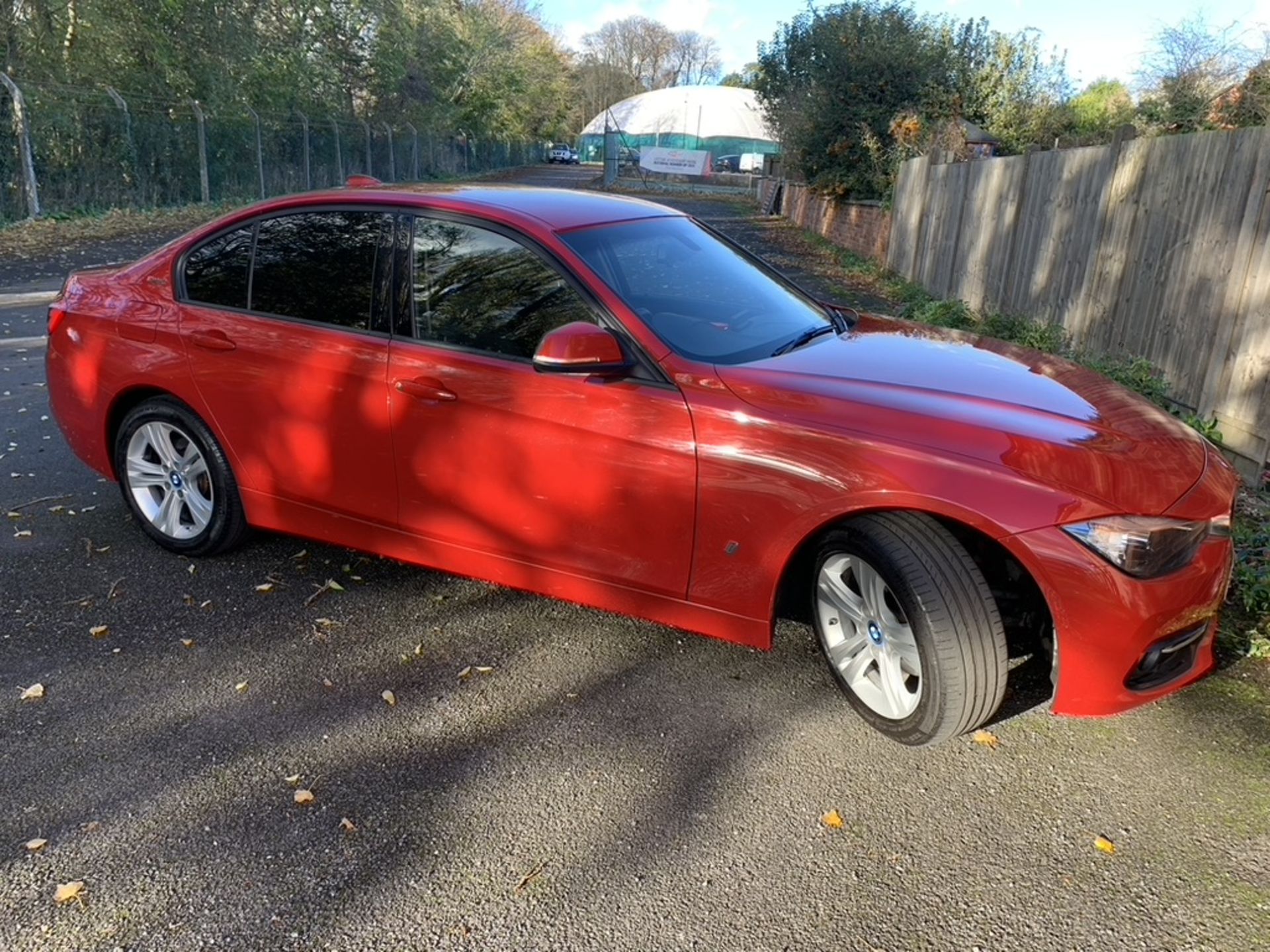 BMW 330e Sport reg NA17 EWN 330 Hybrid Electric 1st Reg 31/5/2017 MOT until 2/6/23 - Image 5 of 25