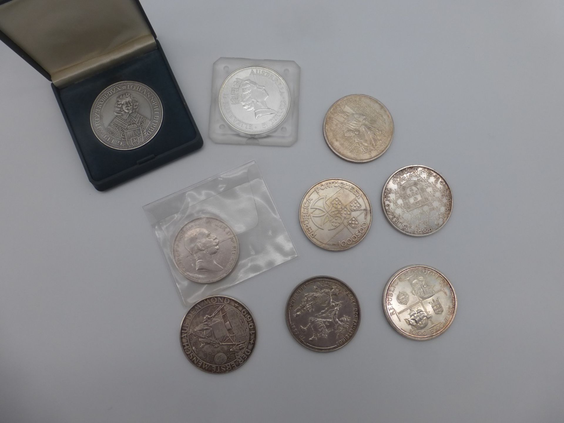 9 Silbermünzen