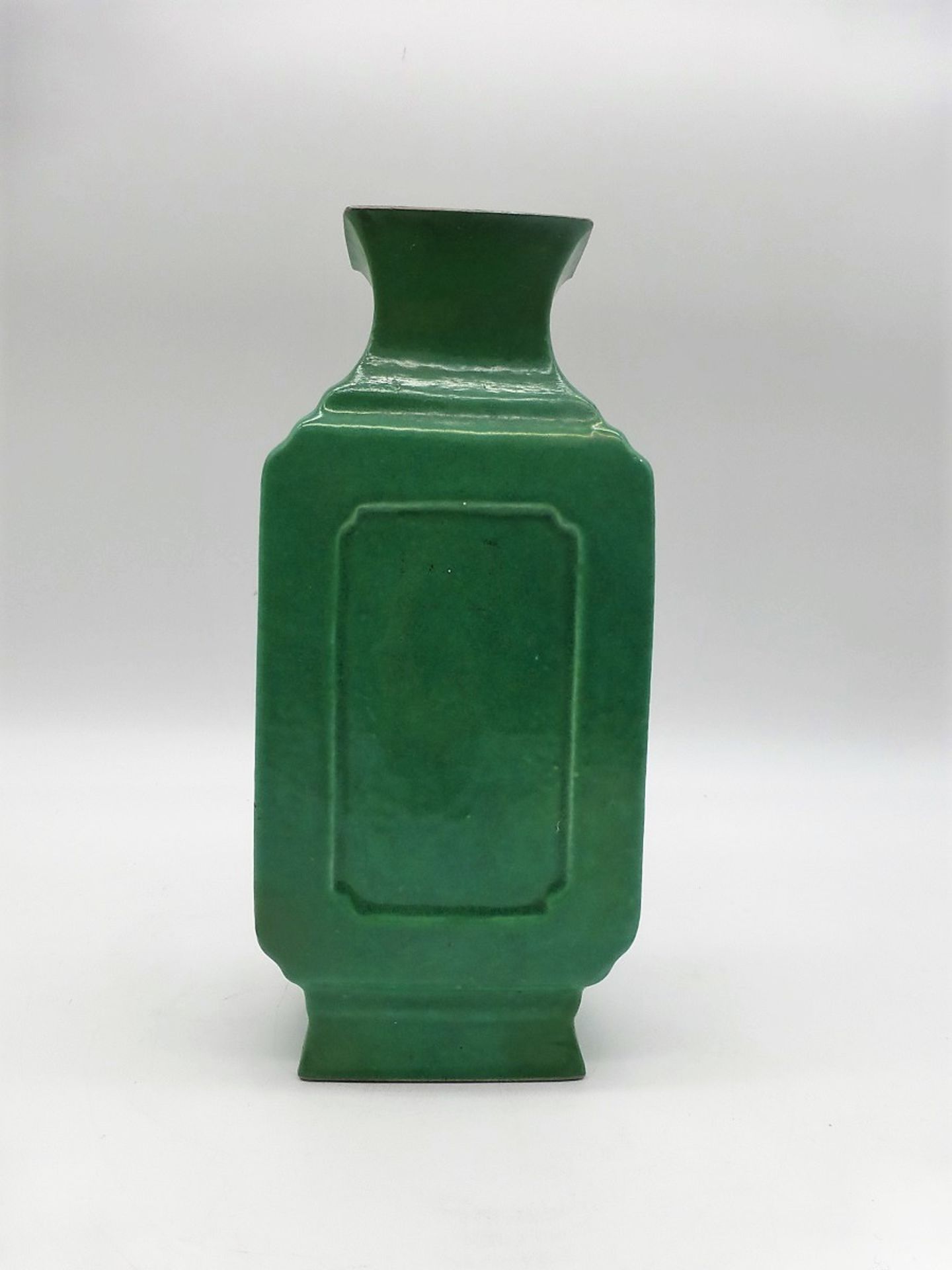 Seladongrüne Vase / China