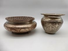 Persien - Duftschale (Silber) und Vase