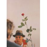 Joseph Beuys Ohne die Rose tun wir's nicht. Farboffset. Mit rotem Stift signiert und bezeichnet.