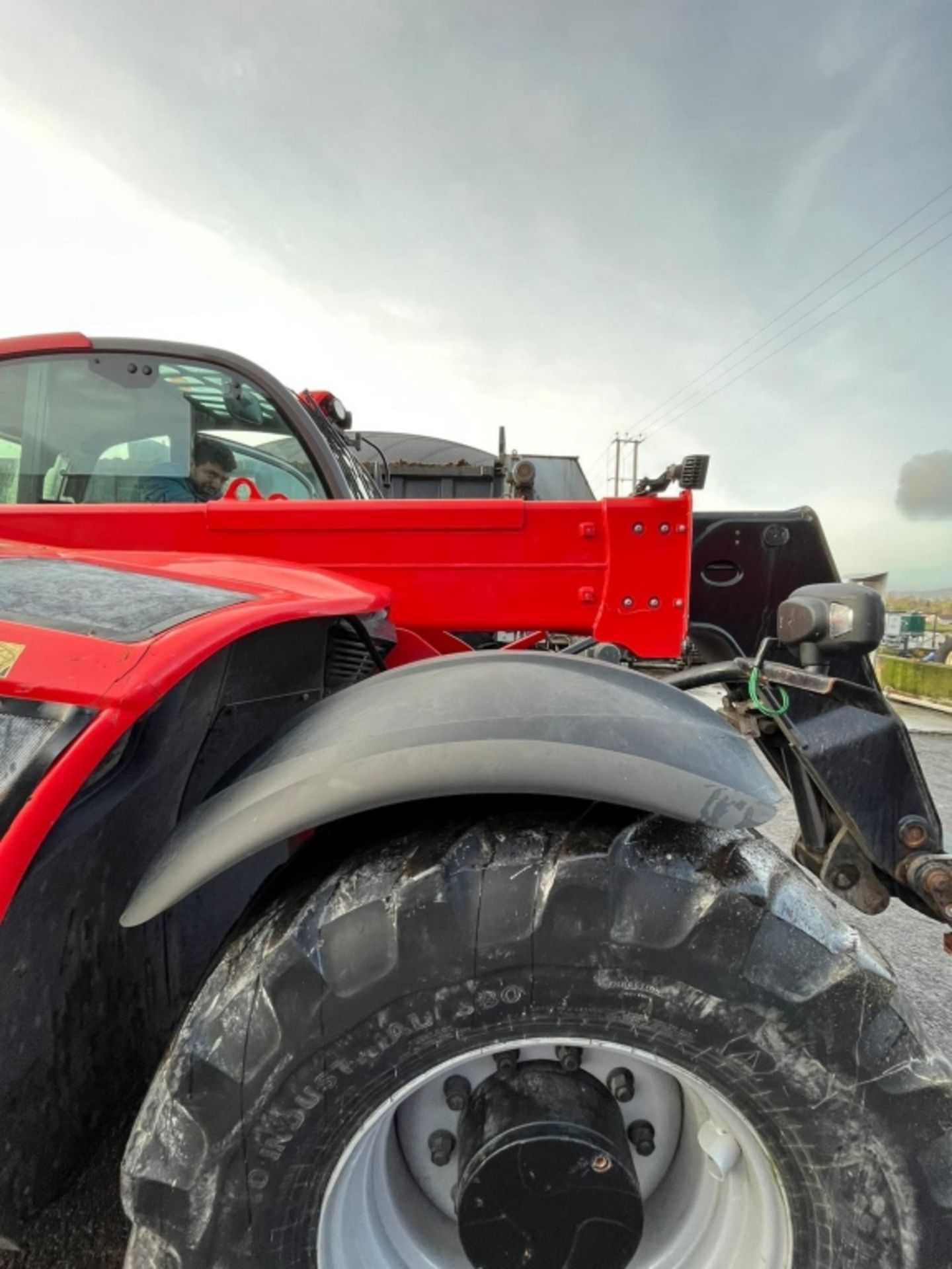 MANITOU ELITE TELEHANDLER 6 TON LIFT 2017 - Image 18 of 44