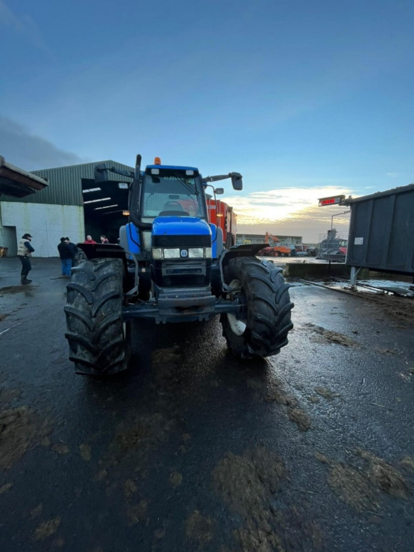 NEW HOLLAND TM165 2002 - Image 28 of 31