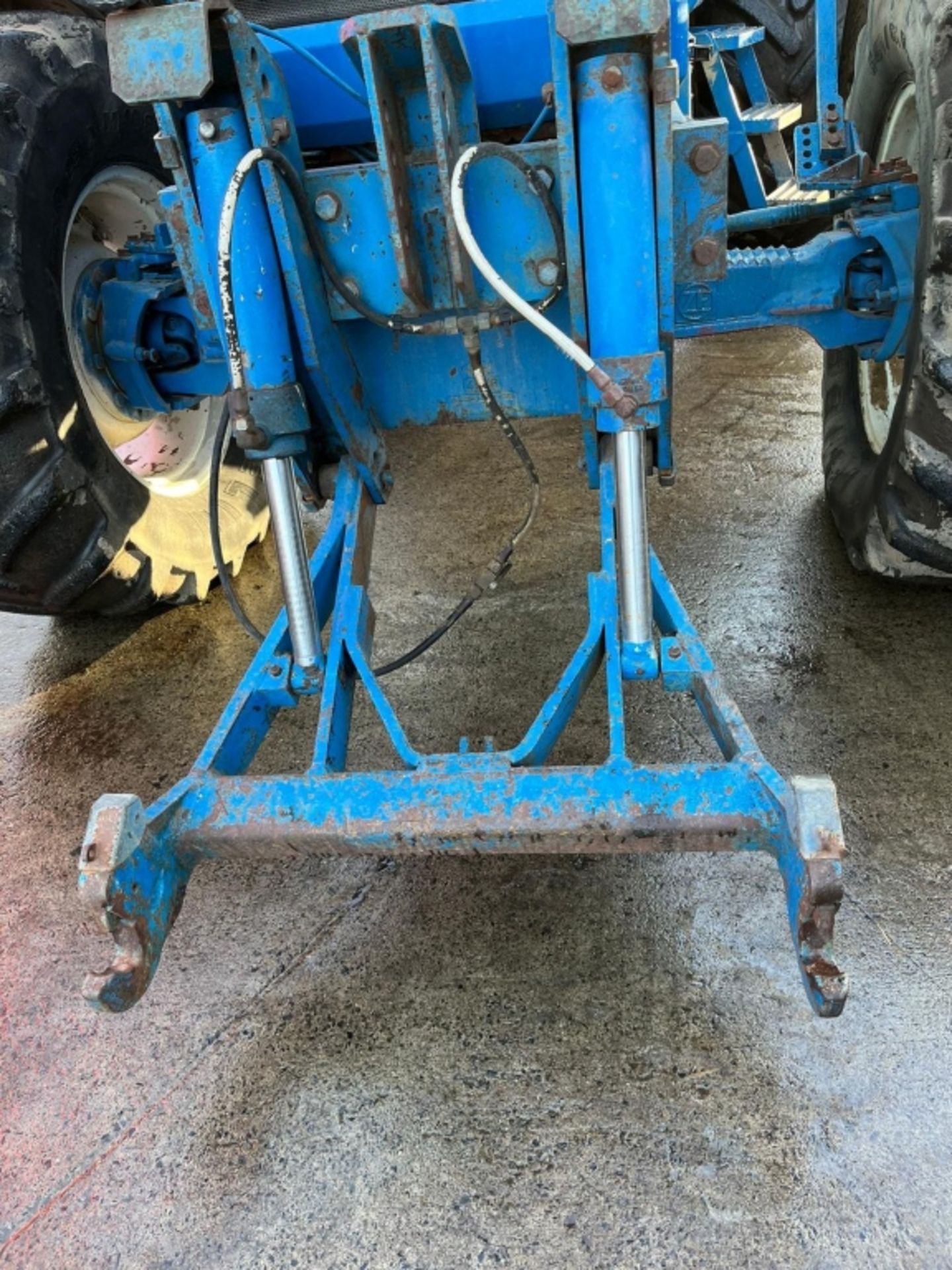 FORD 8730 POWERSHIFT TRACTOR - Image 21 of 36