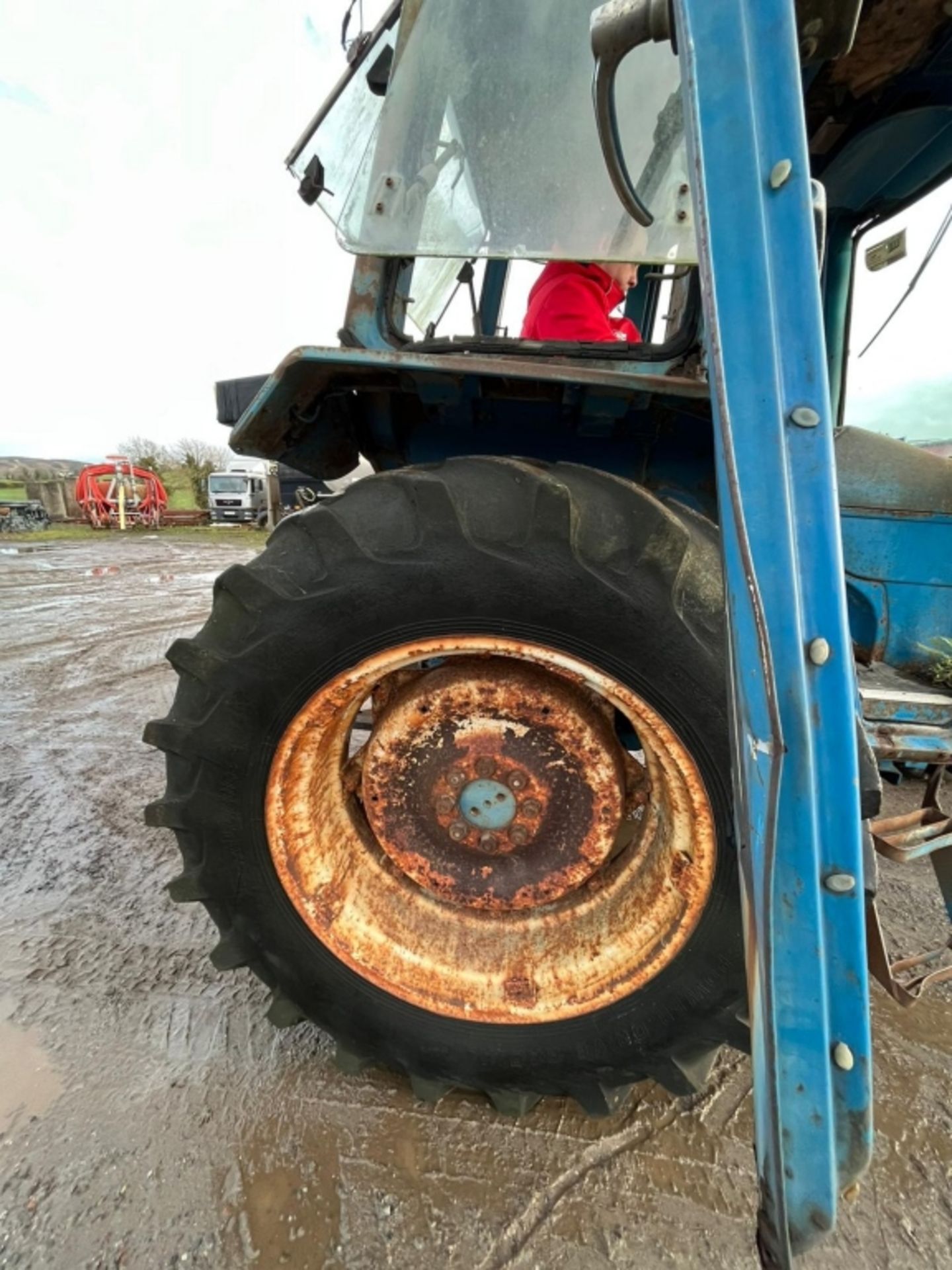 FORD 6600 TRACTOR 1976 - Image 5 of 20