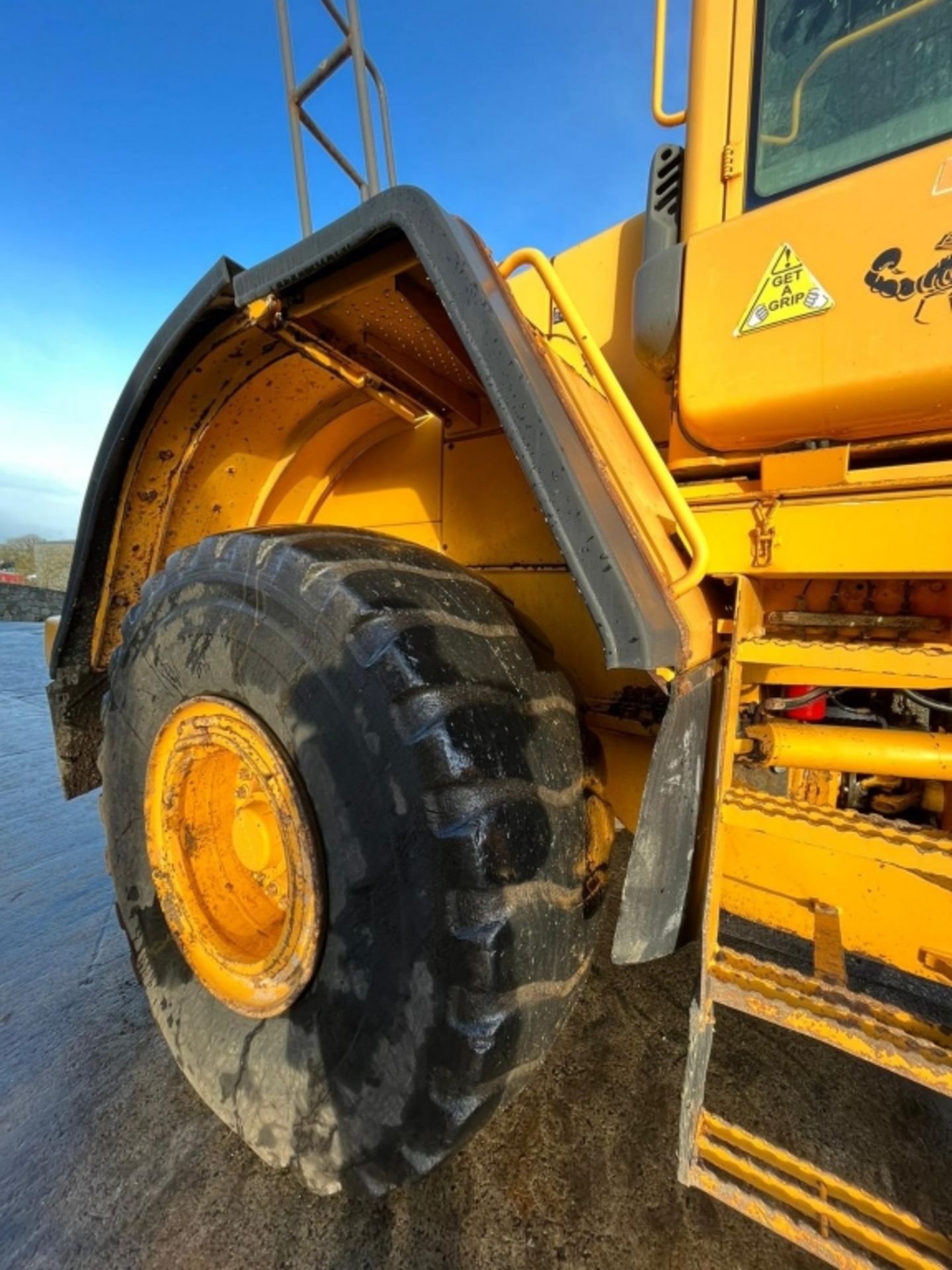 VOLVO L18OE 2007 LOADING SHOVEL - Image 45 of 56