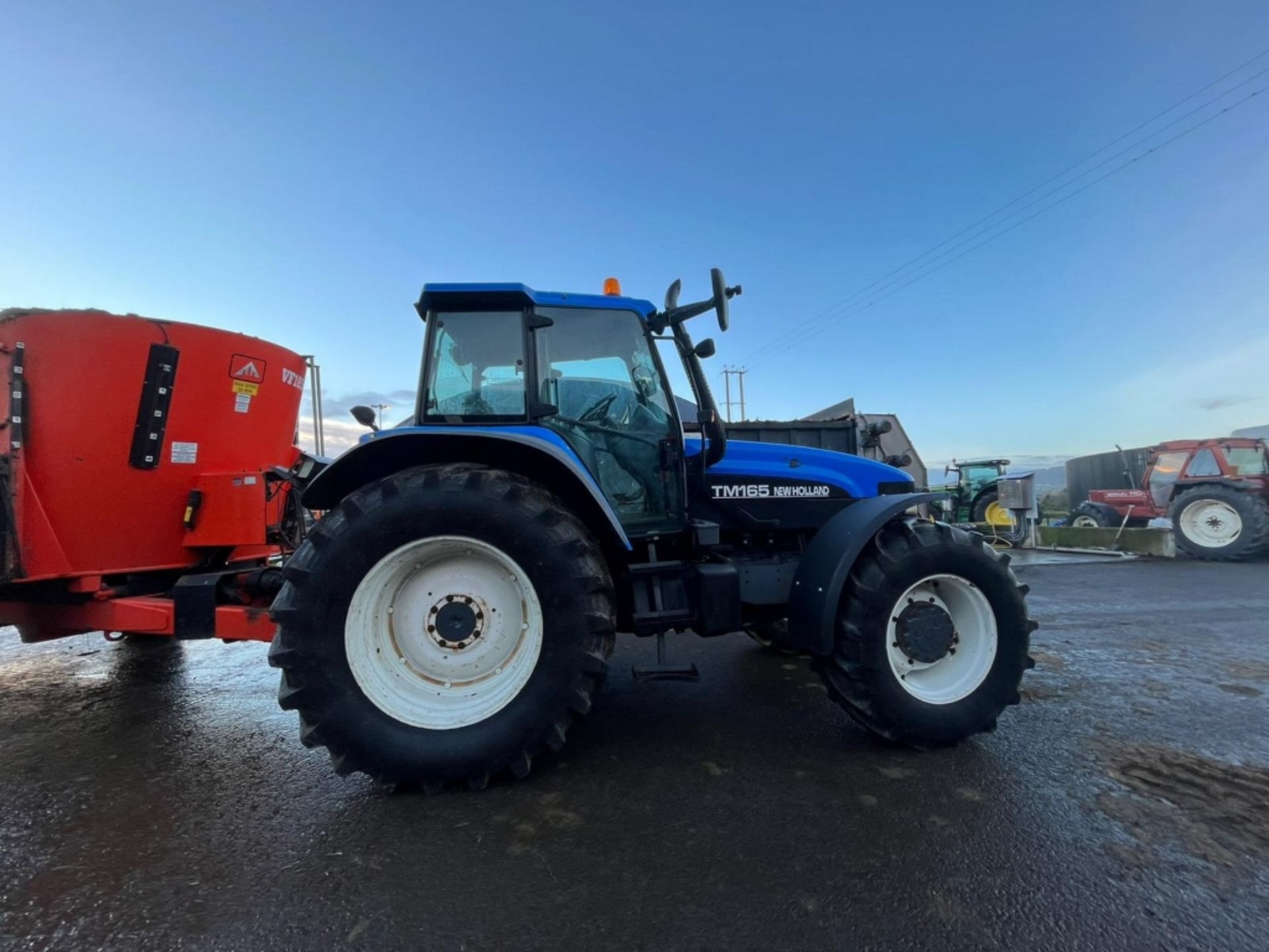 NEW HOLLAND TM165 2002 - Image 4 of 31