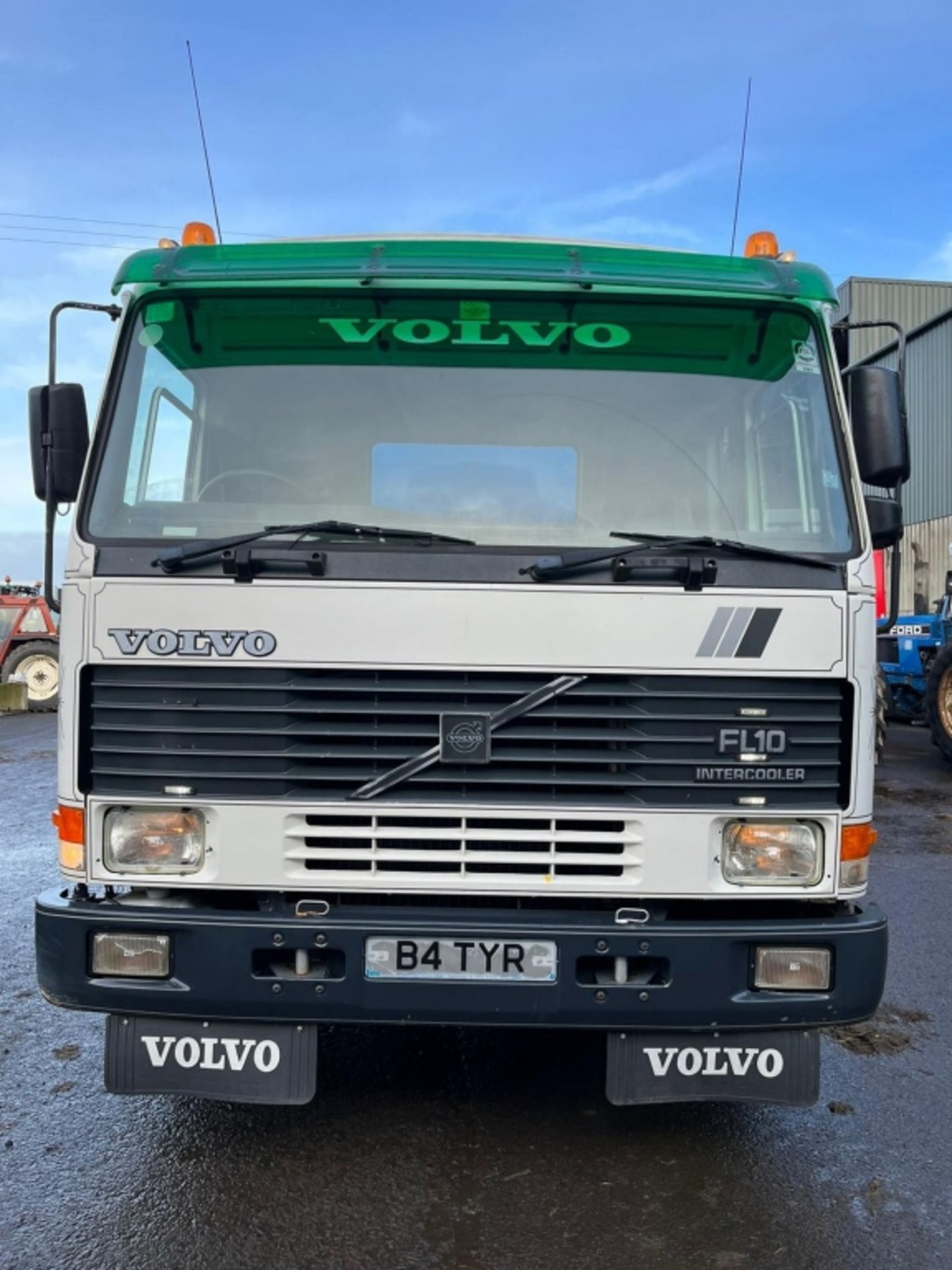 VOLVO FL10