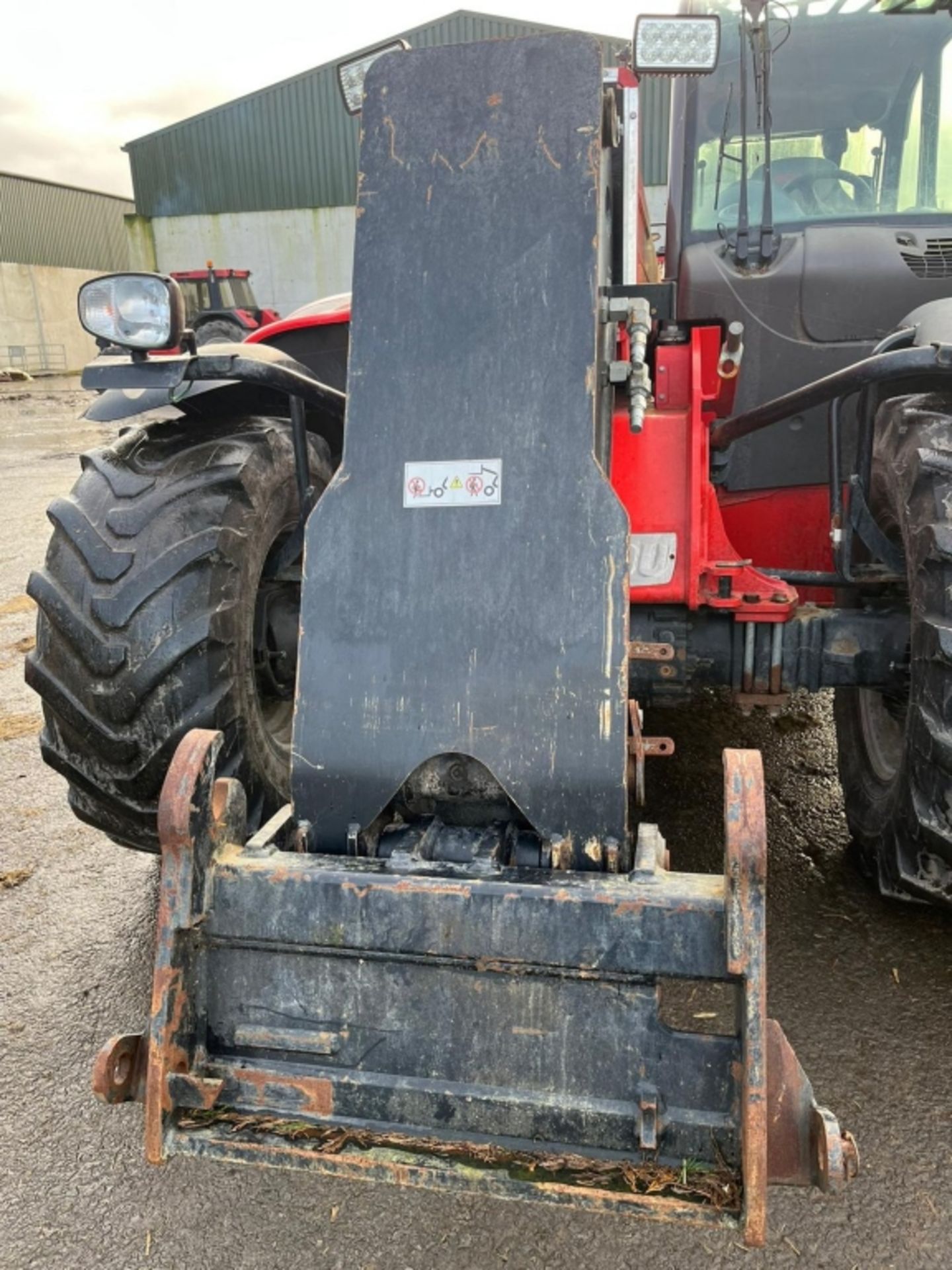 MANITOU ELITE TELEHANDLER 6 TON LIFT 2017 - Image 42 of 44