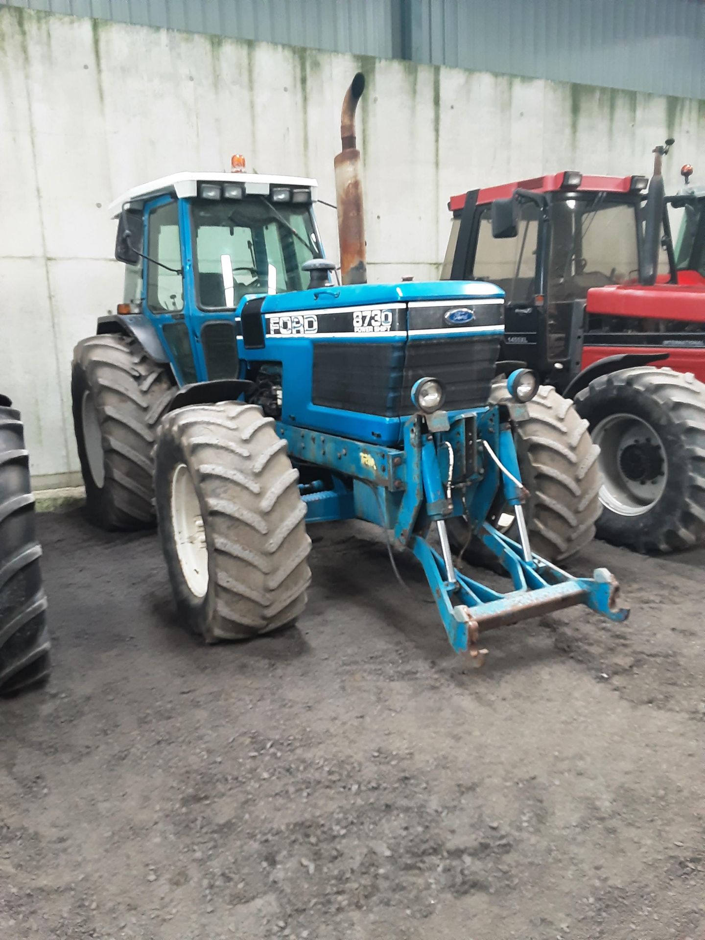 FORD 8730 POWERSHIFT TRACTOR - Image 35 of 36