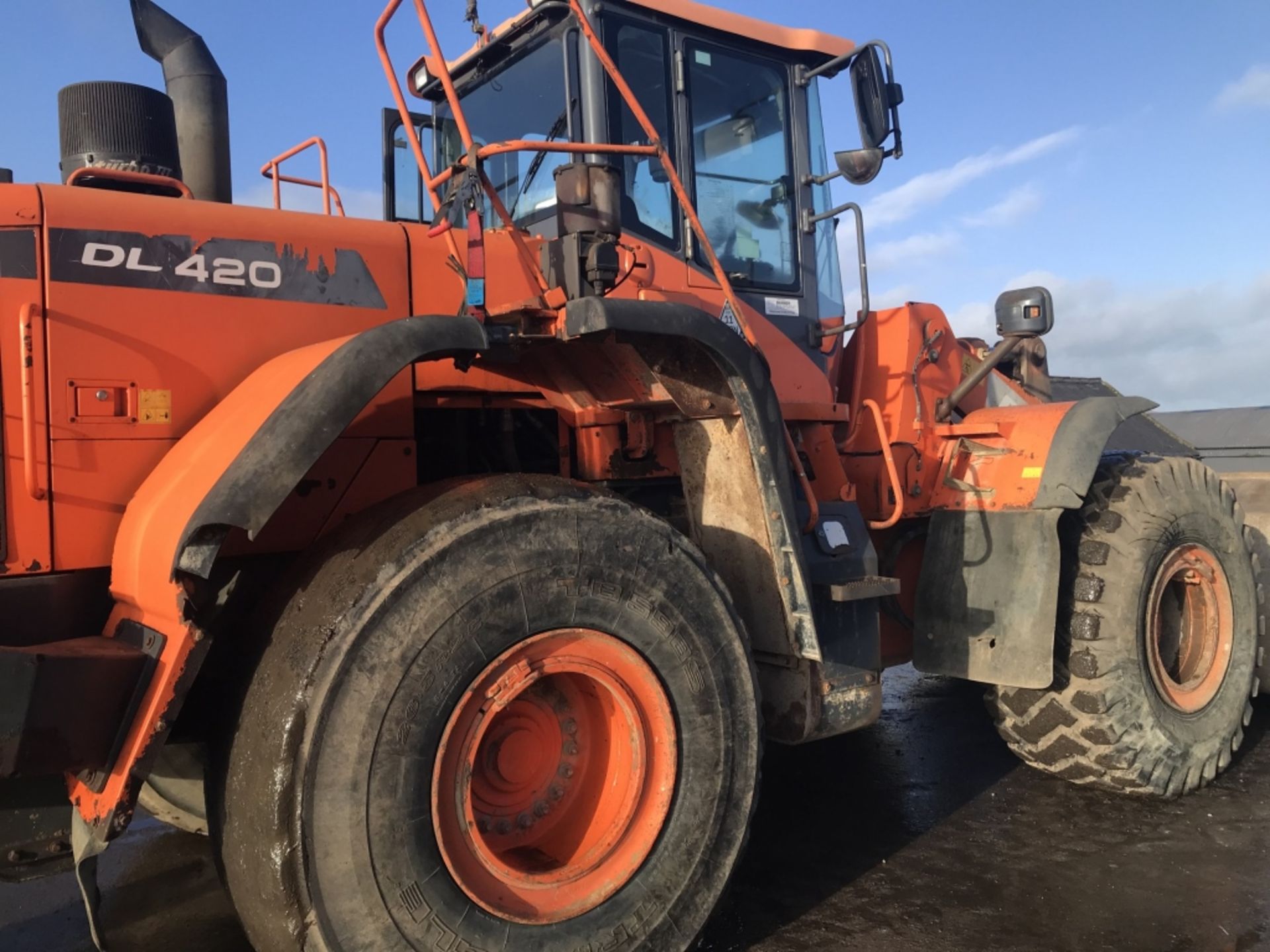 DOOSAN LOADING SHOVEL 2013