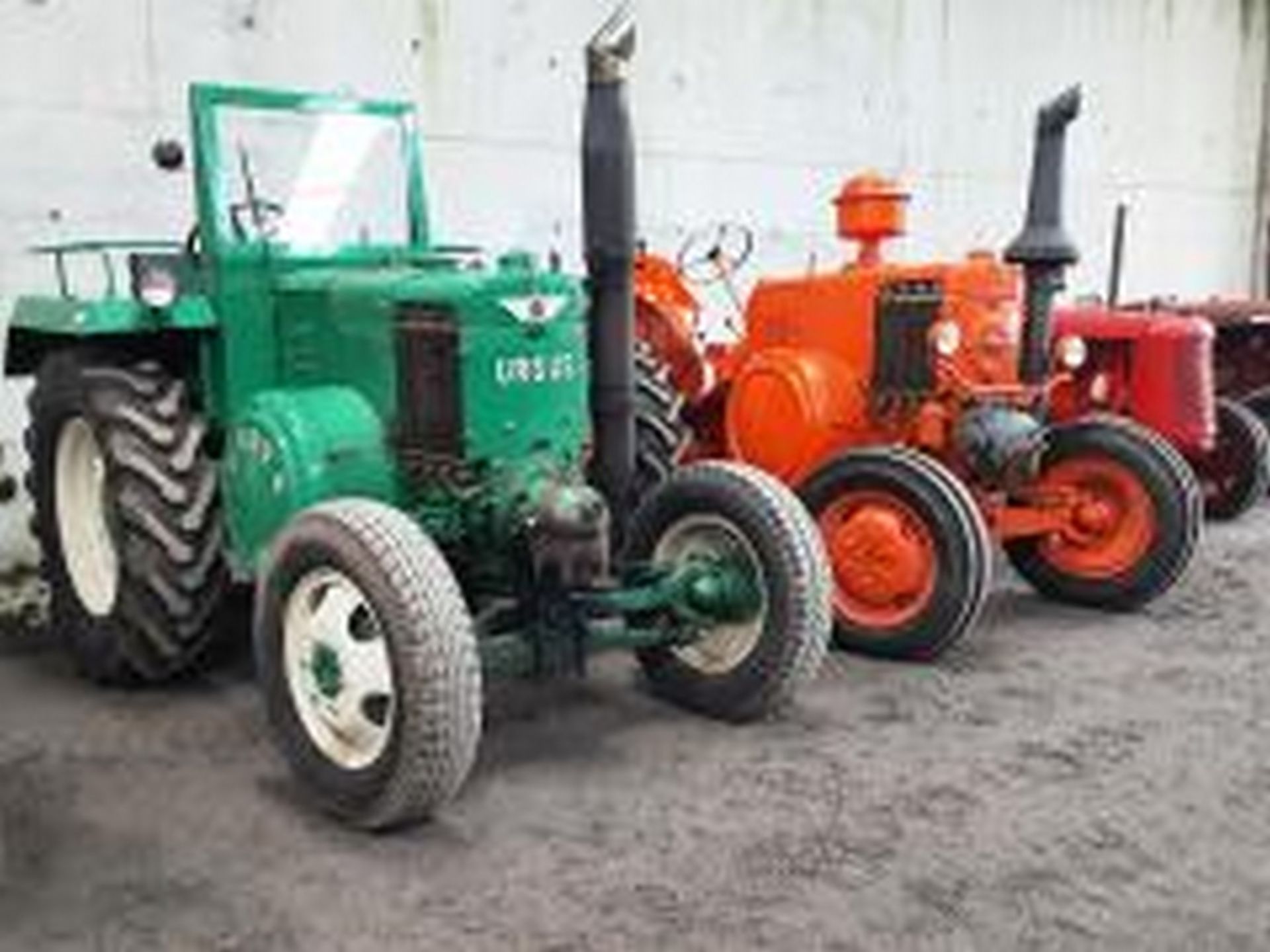 VINTAGE TRACTOR URSUS - Image 22 of 35