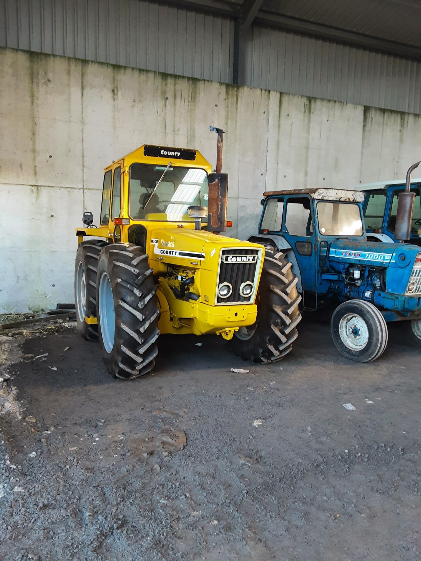 VINTAGE TRACTOR COUNTY STANSTEAD 1175 - Image 34 of 45