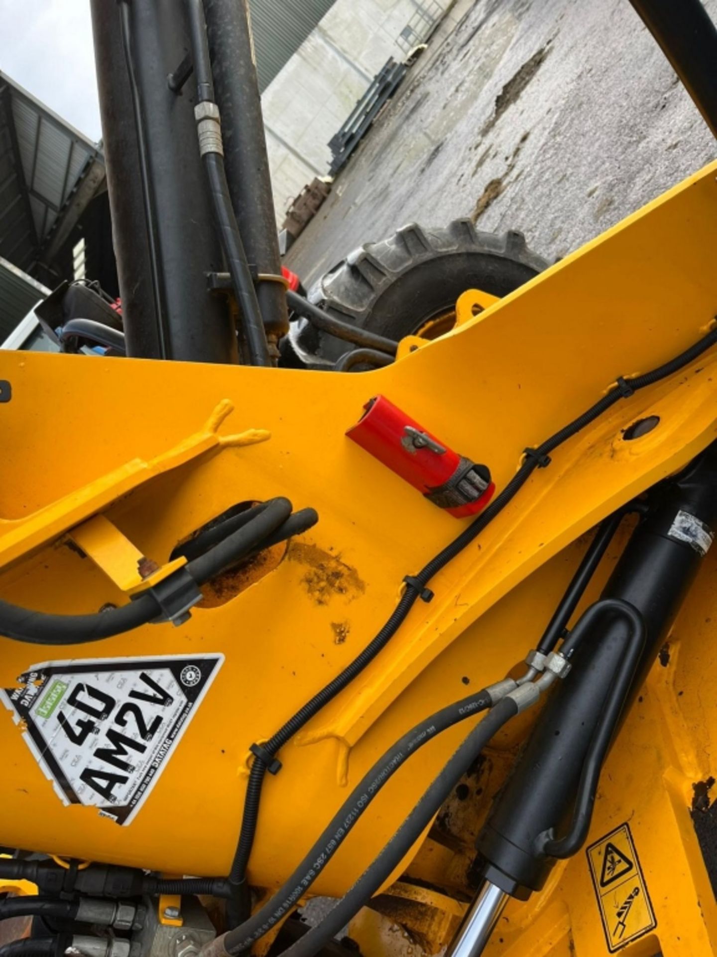 JCB AGRI TM 320s TELEHANDLER 2015 - Image 26 of 48