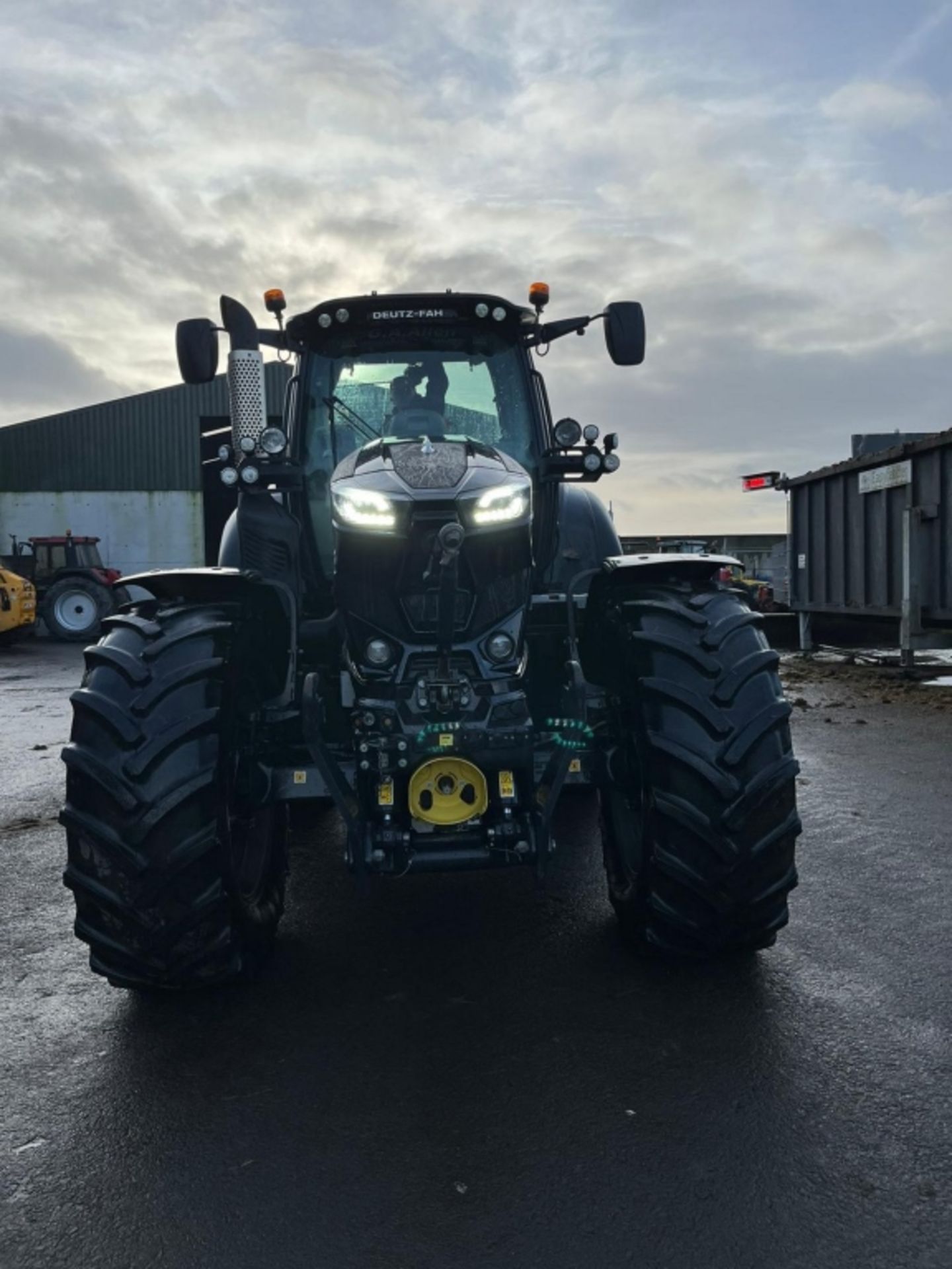 DEUTZ FAHR 7250 TTV WARRIOR TRACTOR - Image 2 of 55