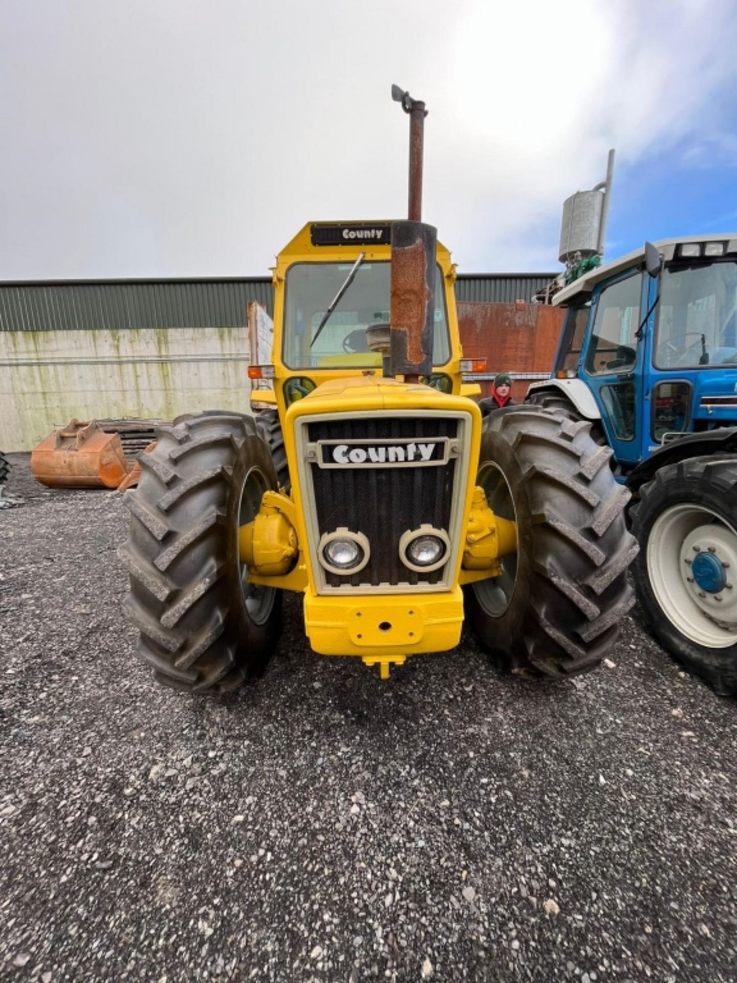 VINTAGE TRACTOR COUNTY STANSTEAD 1175 - Image 2 of 45