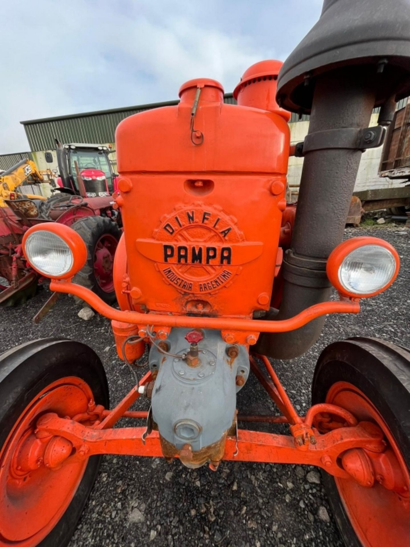 VINTAGE TRACTOR DINFIO PAMPA - Image 15 of 29