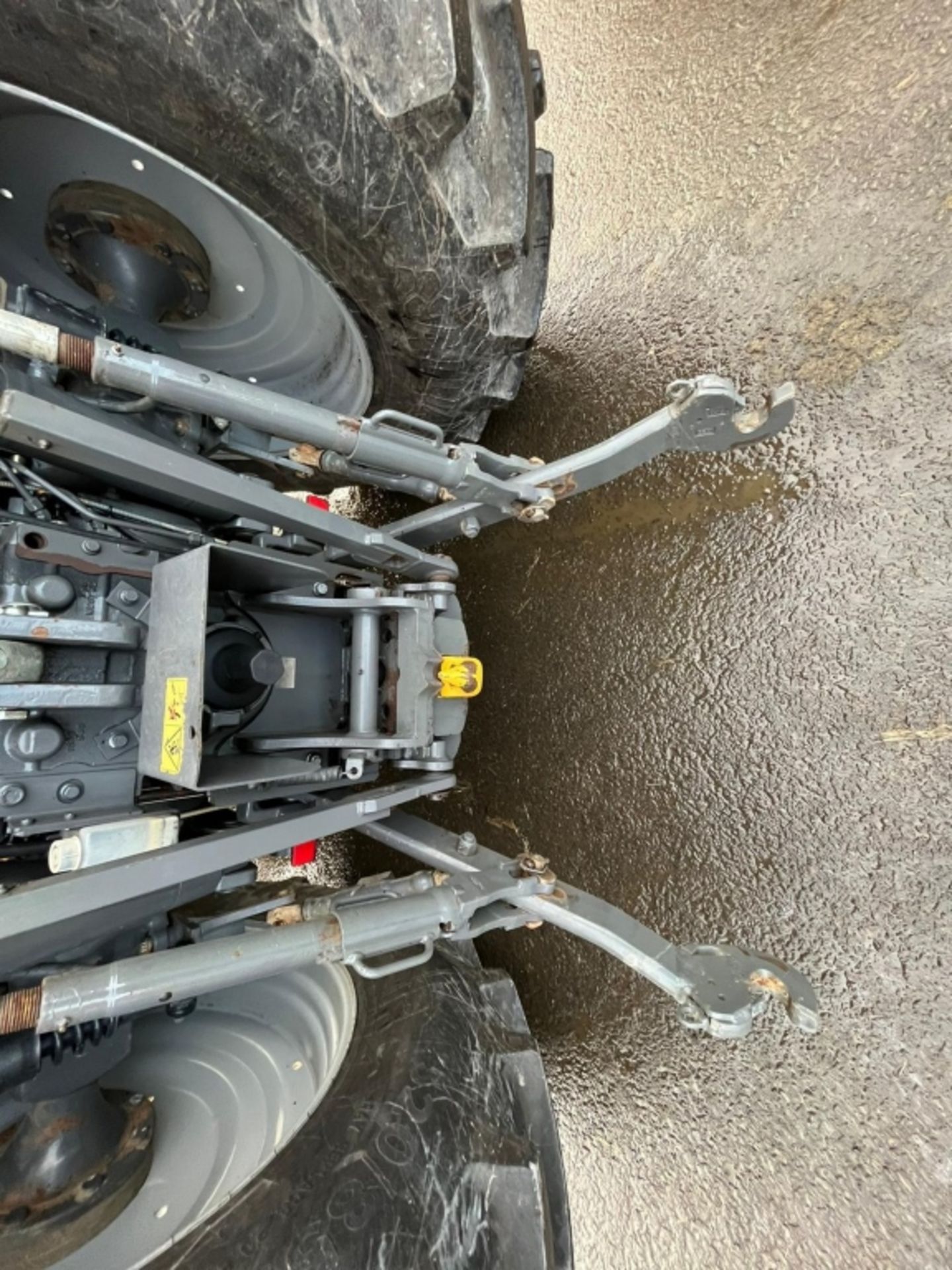 MASSEY FERGUSON 7720 - Image 10 of 63