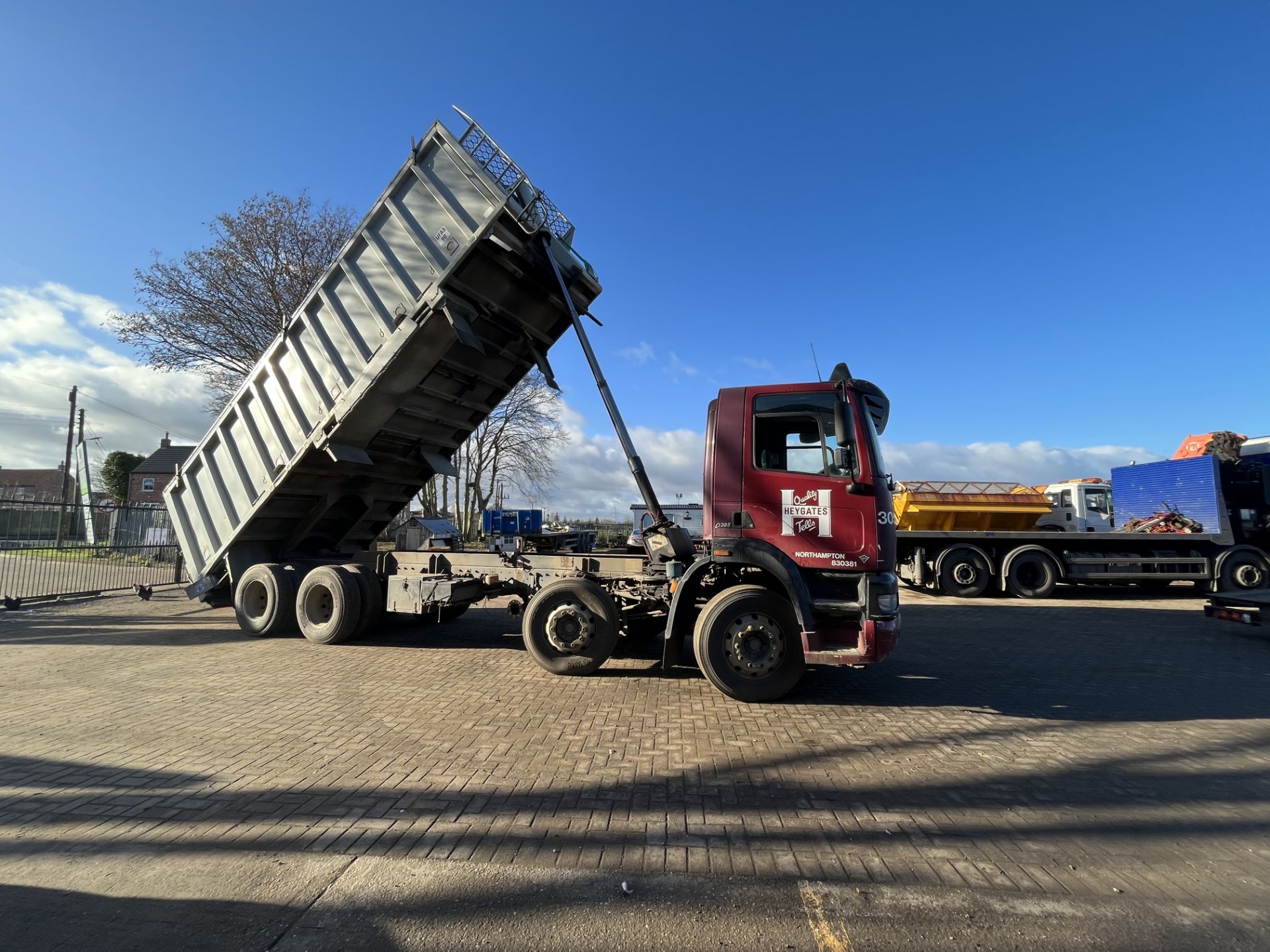 2006 FRDEN 8X4 TIPPER