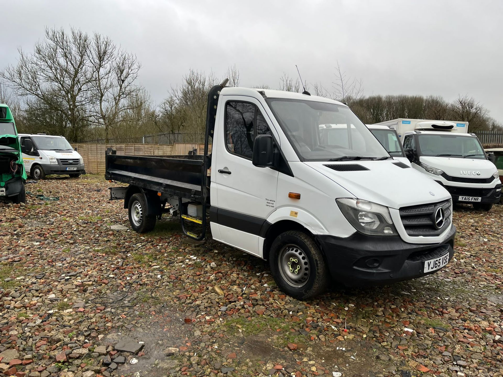 2015 65REG MERCEDS TIPPER - Image 2 of 11