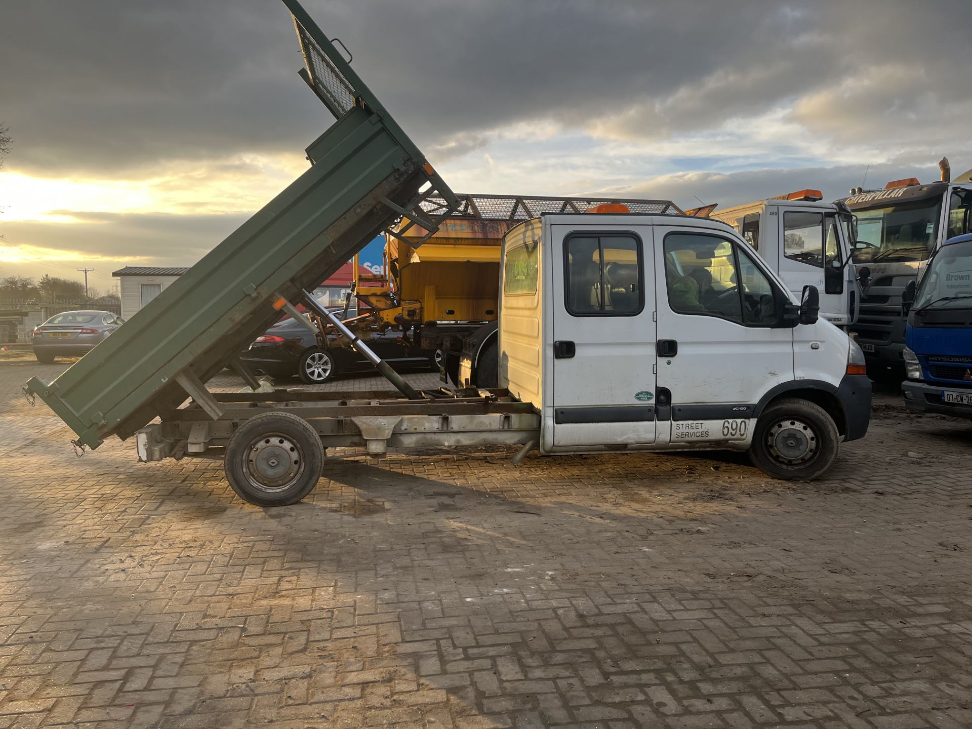 2006 RENAULT MASTER DCI 100 TIPPER