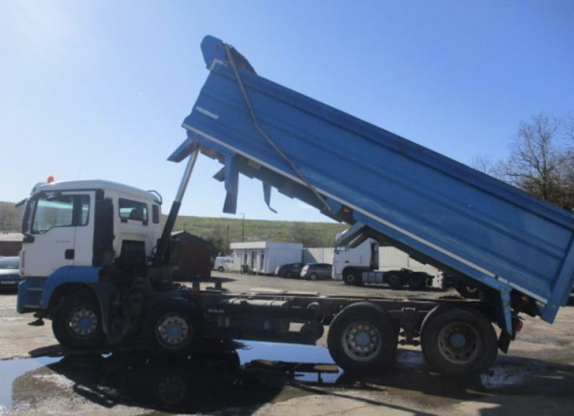 MAN TGS 32.400 tipper - Image 4 of 29