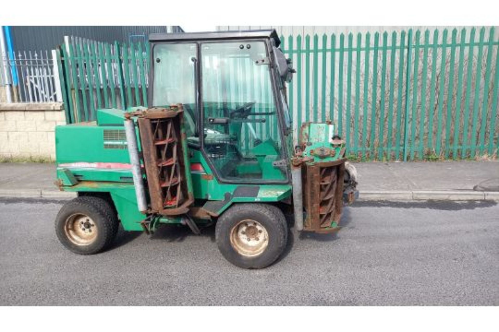 RANSOMES GANG MOWER - Image 2 of 7