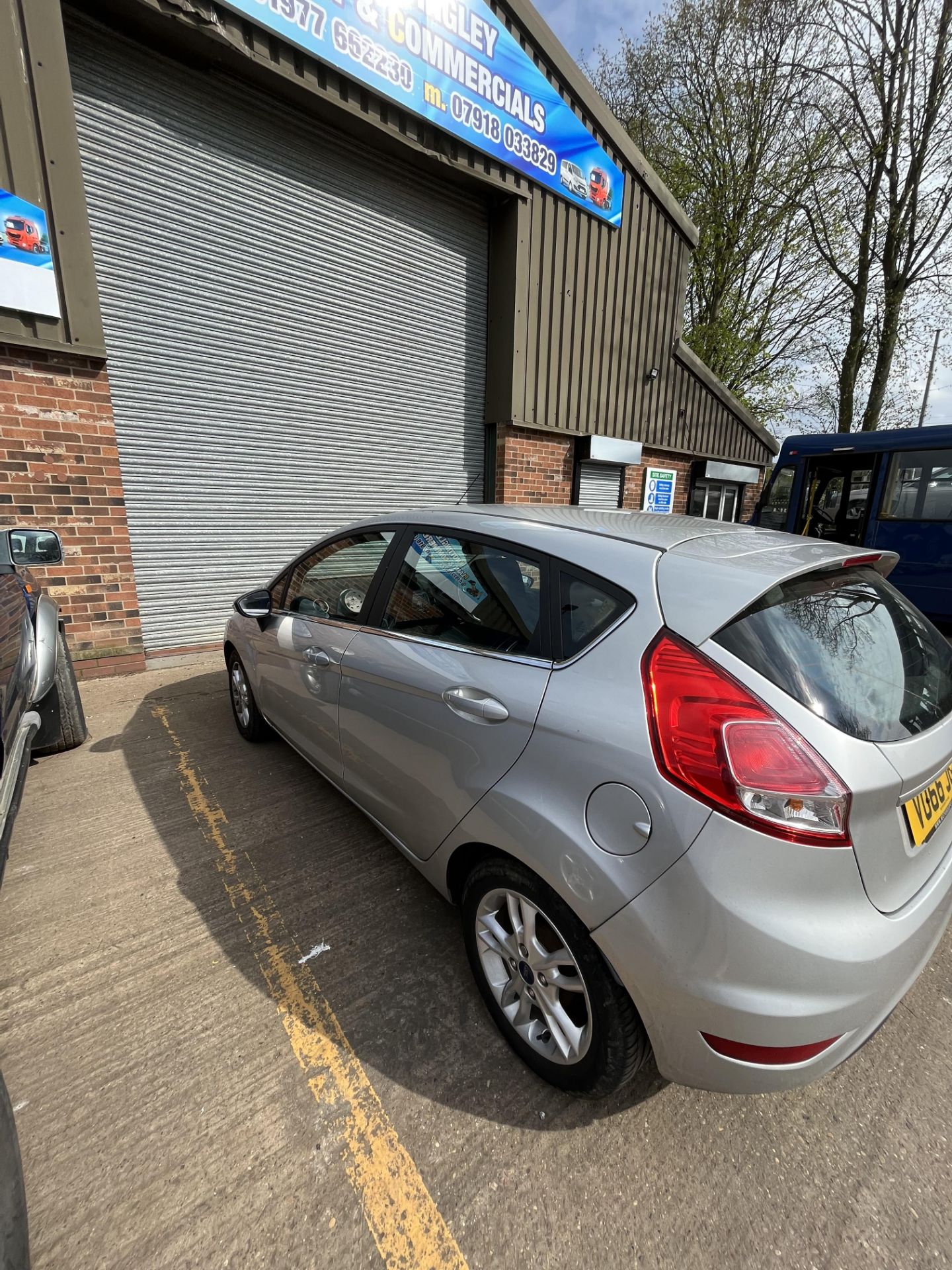 2016 FORD FIESTA ZETEC 1.4 DESEL - Image 4 of 28