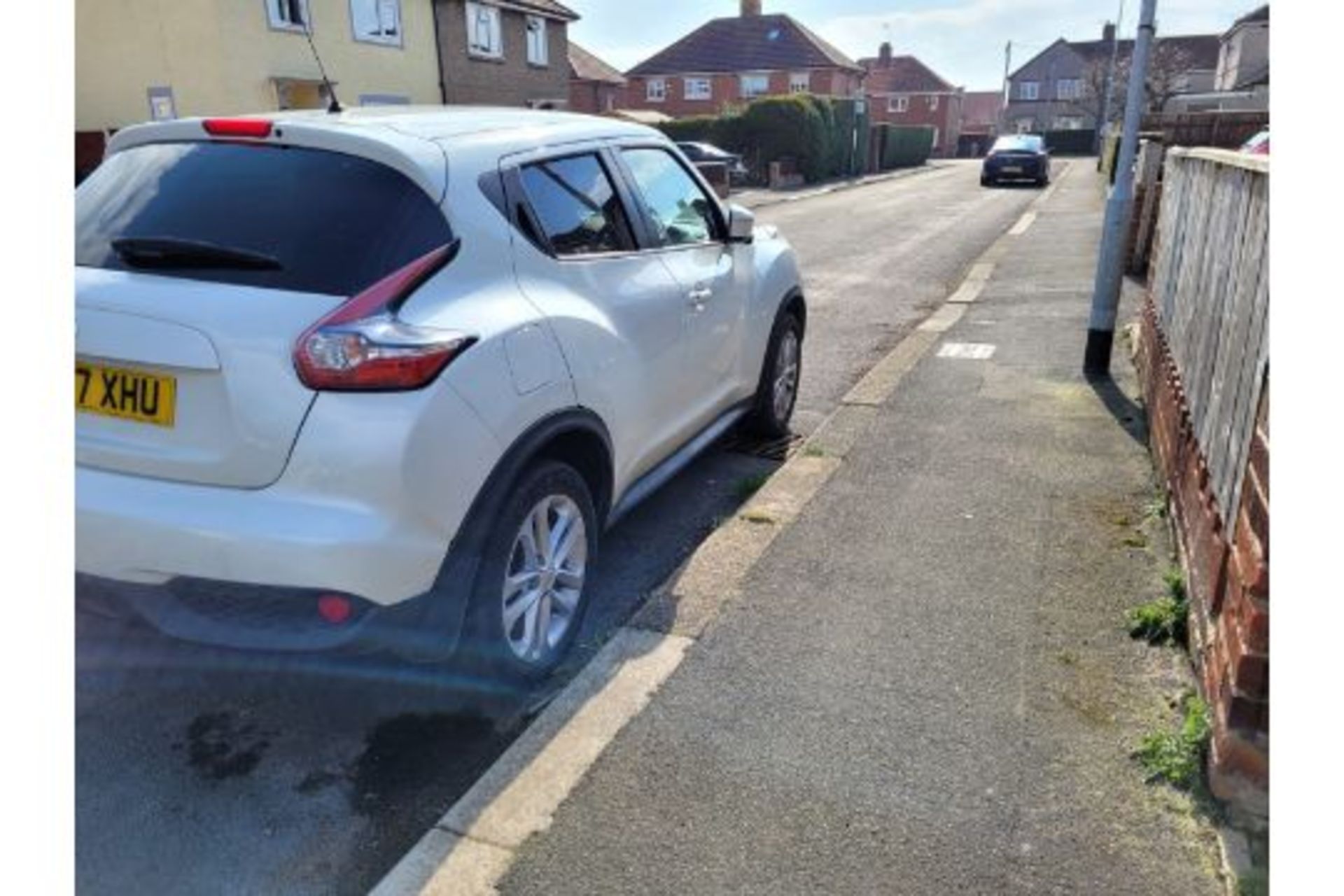 2017 NISSAN JUKE - Image 9 of 12