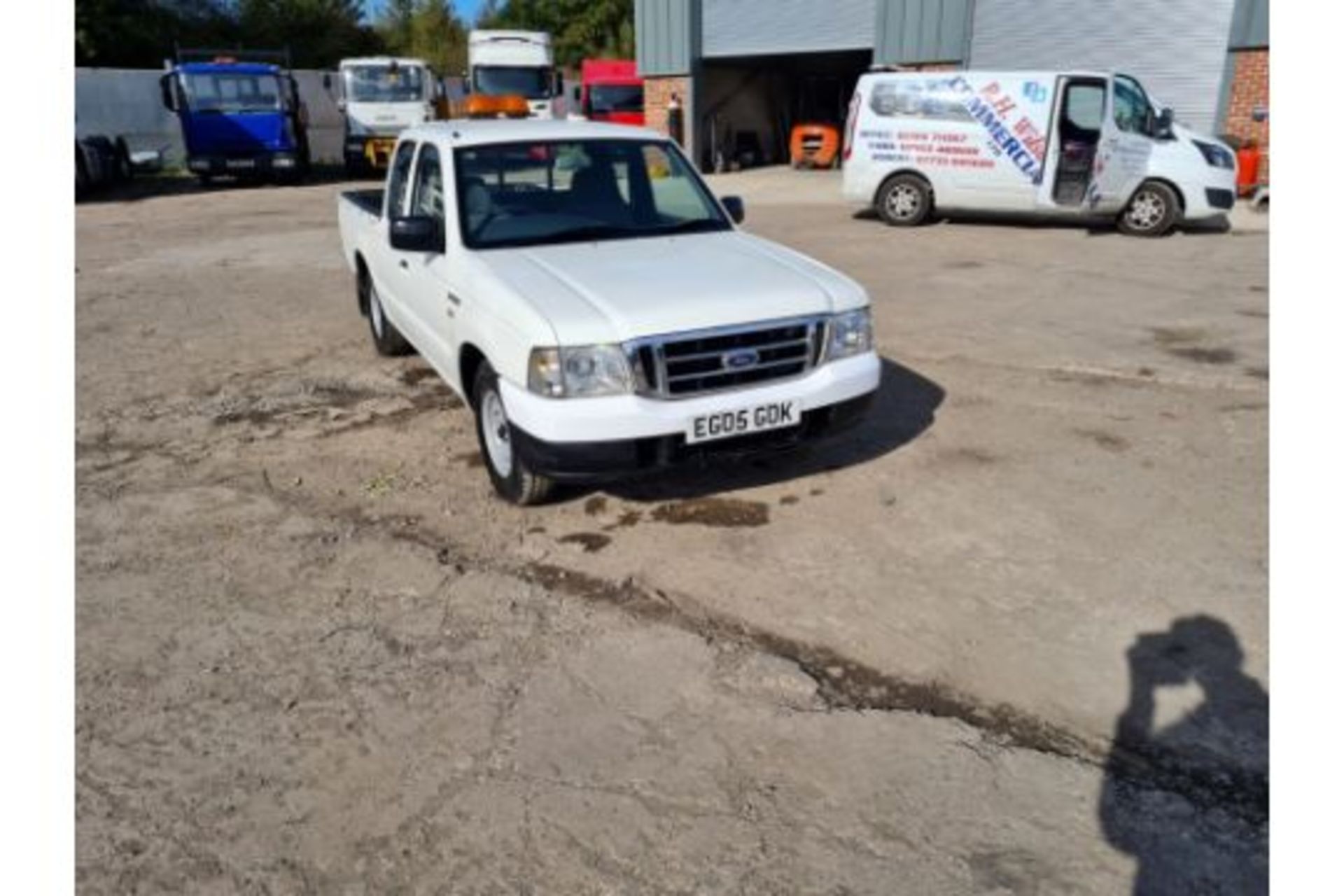 2005 FORD RANGER SPACE CAB - Image 2 of 14